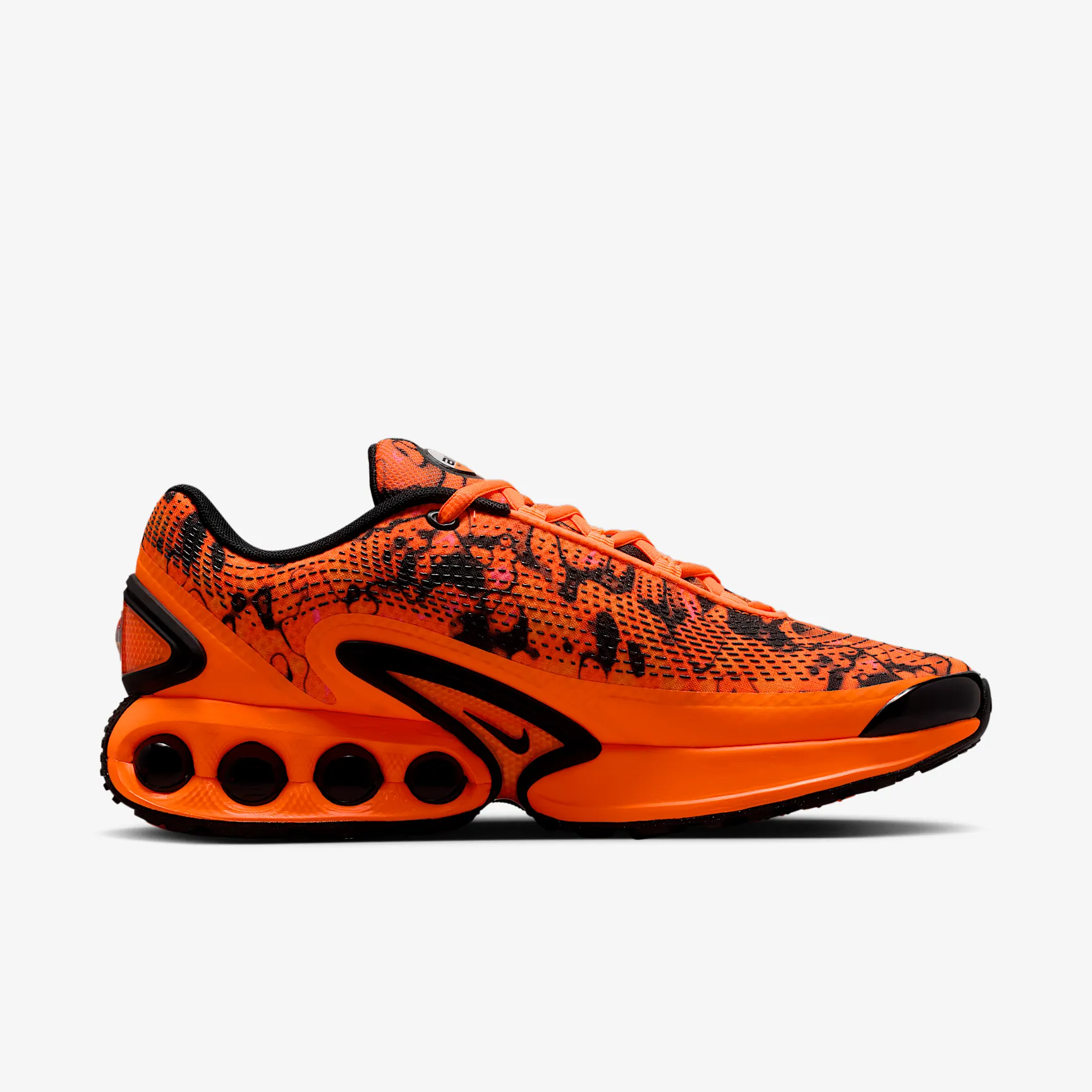 EB4403_Nike-Air-Max-Dn-NRG_TOTAL-ORANGE_IM6136-800_img2
