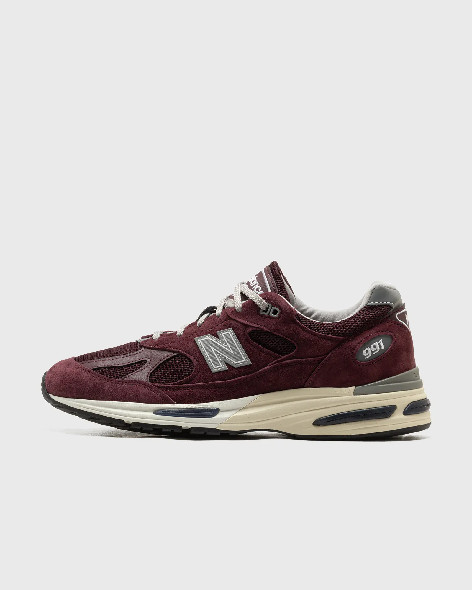 552B32_New-Balance-991v2-Made-in-UK_CATAWBA-GRAPE_U991AU2_img0