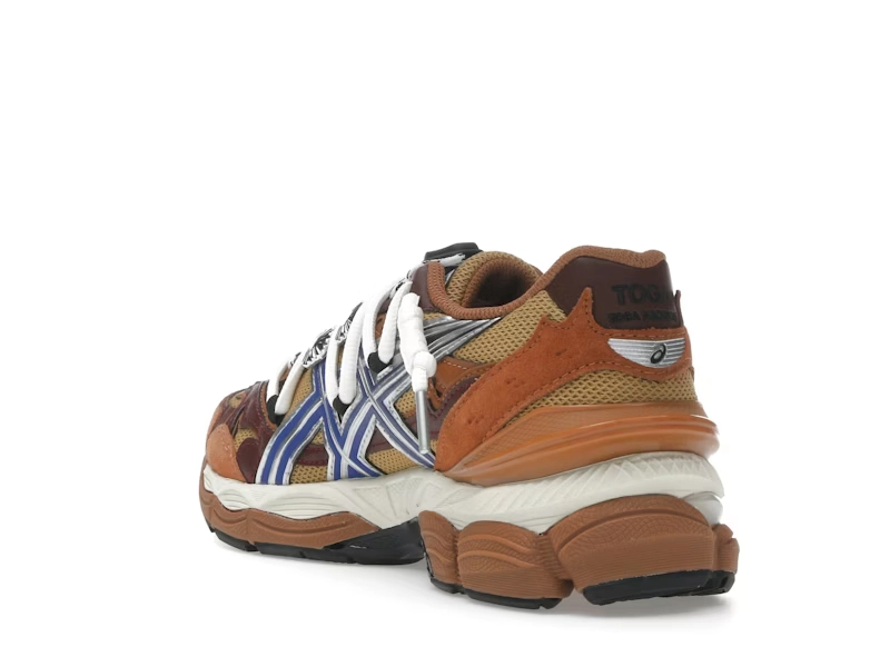 TOGA x Asics Gel-Cumulus 16 TG 