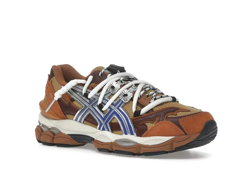 TOGA x Asics Gel-Cumulus 16 TG 