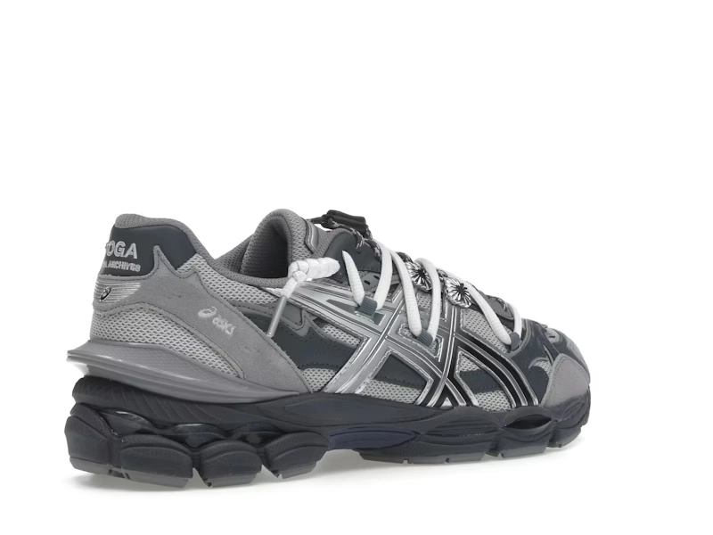 TOGA x Asics Gel-Cumulus 16 TG 