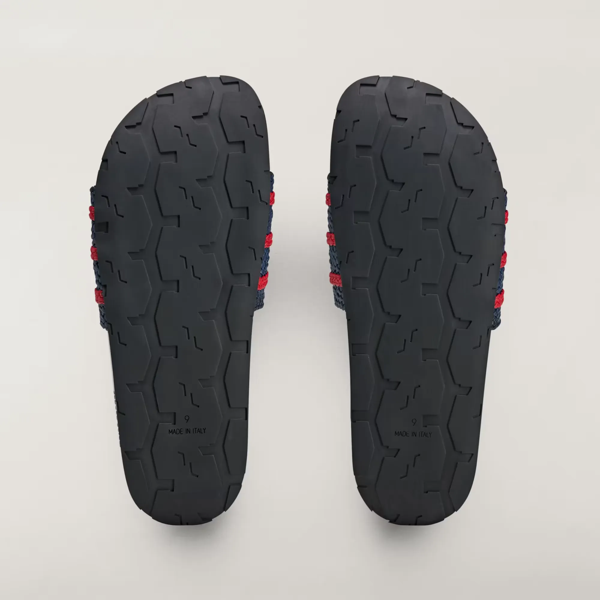 000000_Wales-Bonner-x-adidas-Adilette-Slides_NIGHT-INDIGO-BETTER-SCARLET_KI3388_img2