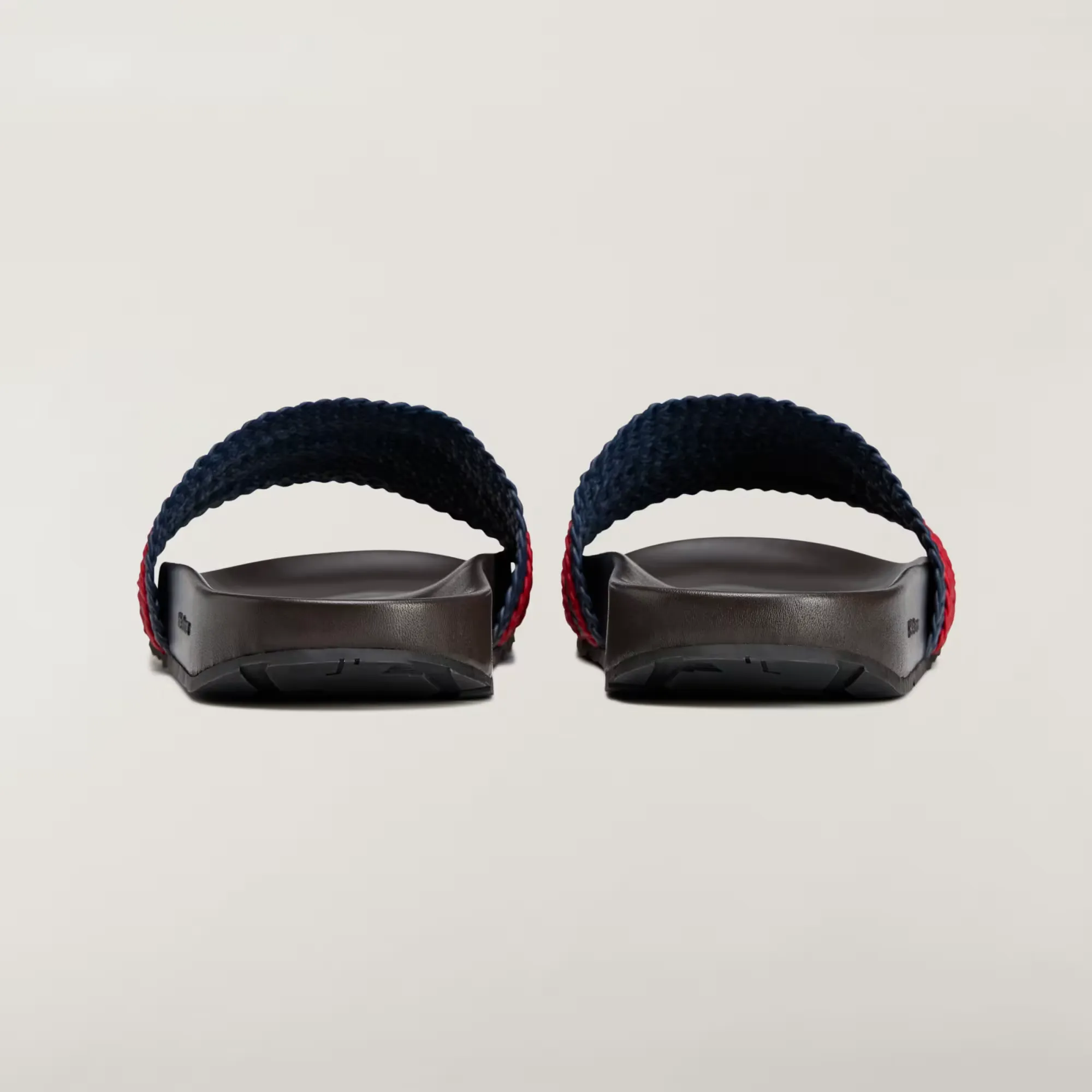 000000_Wales-Bonner-x-adidas-Adilette-Slides_NIGHT-INDIGO-BETTER-SCARLET_KI3388_img4