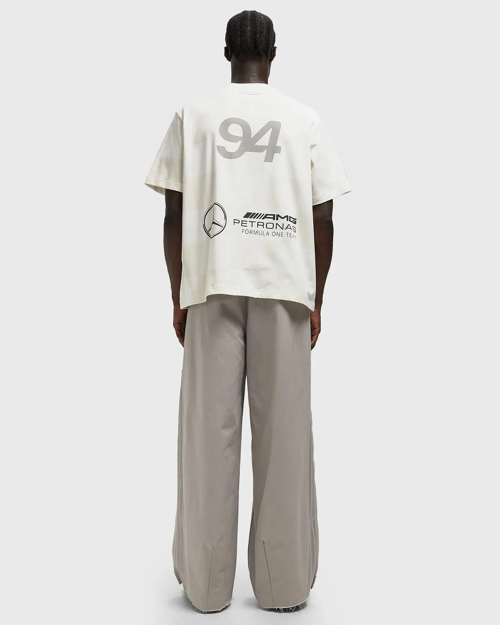 BDB6A4_Bad-Bunny-x-Mercedes-x-adidas-F1-Racing-T-Shirt_WHITE_KD7593_img1