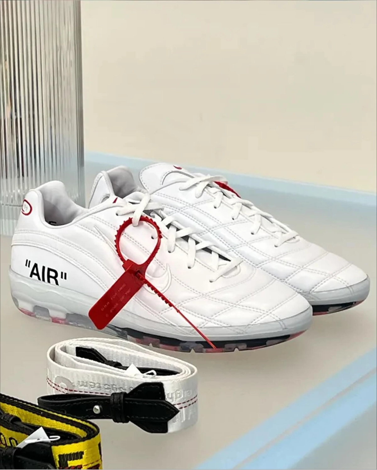 Off-White x Nike Cryoshot VIRGIL ABLOH ARCHIVES