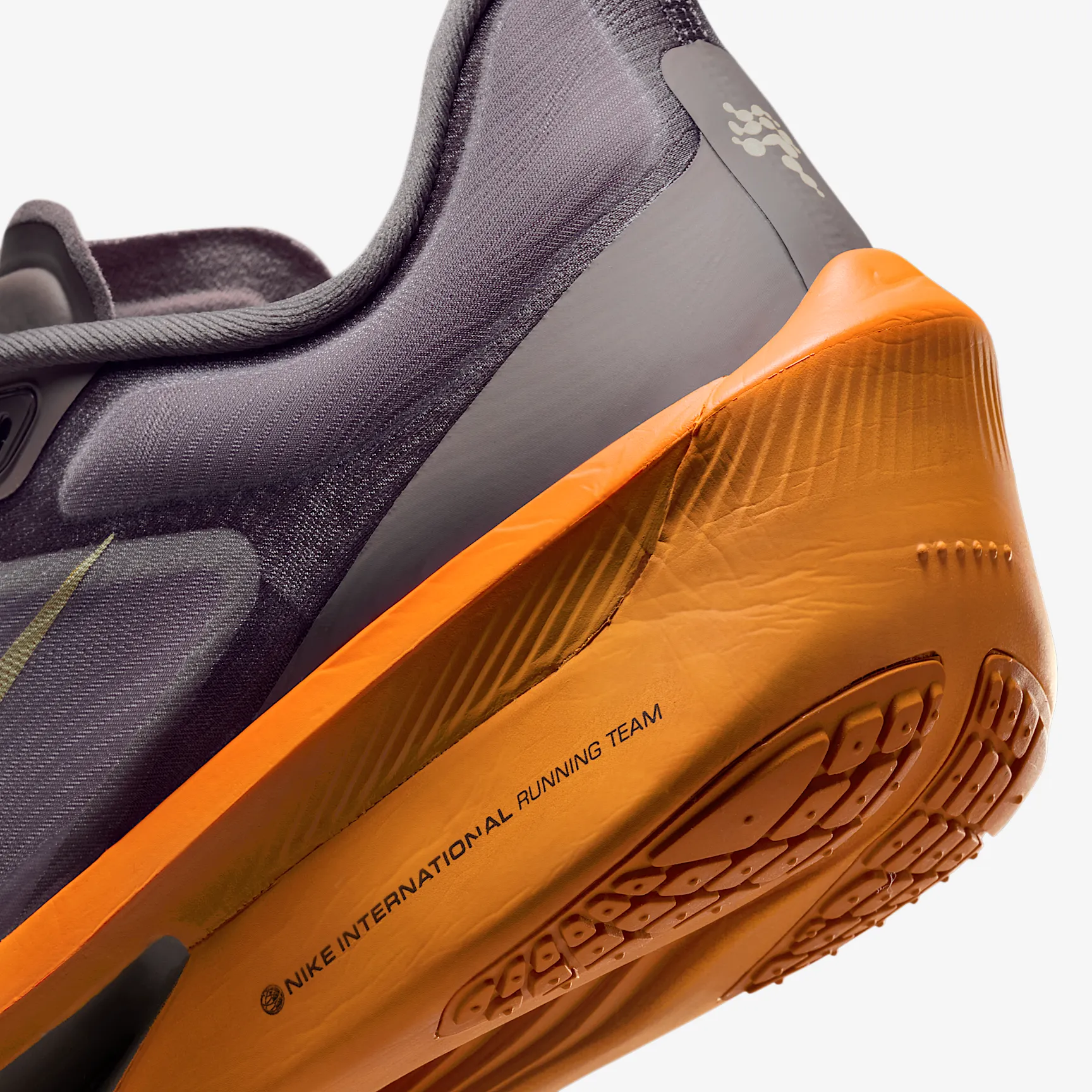 675B64_Nike-Zoom-Fly-6_POETS_IM6678-228_img7