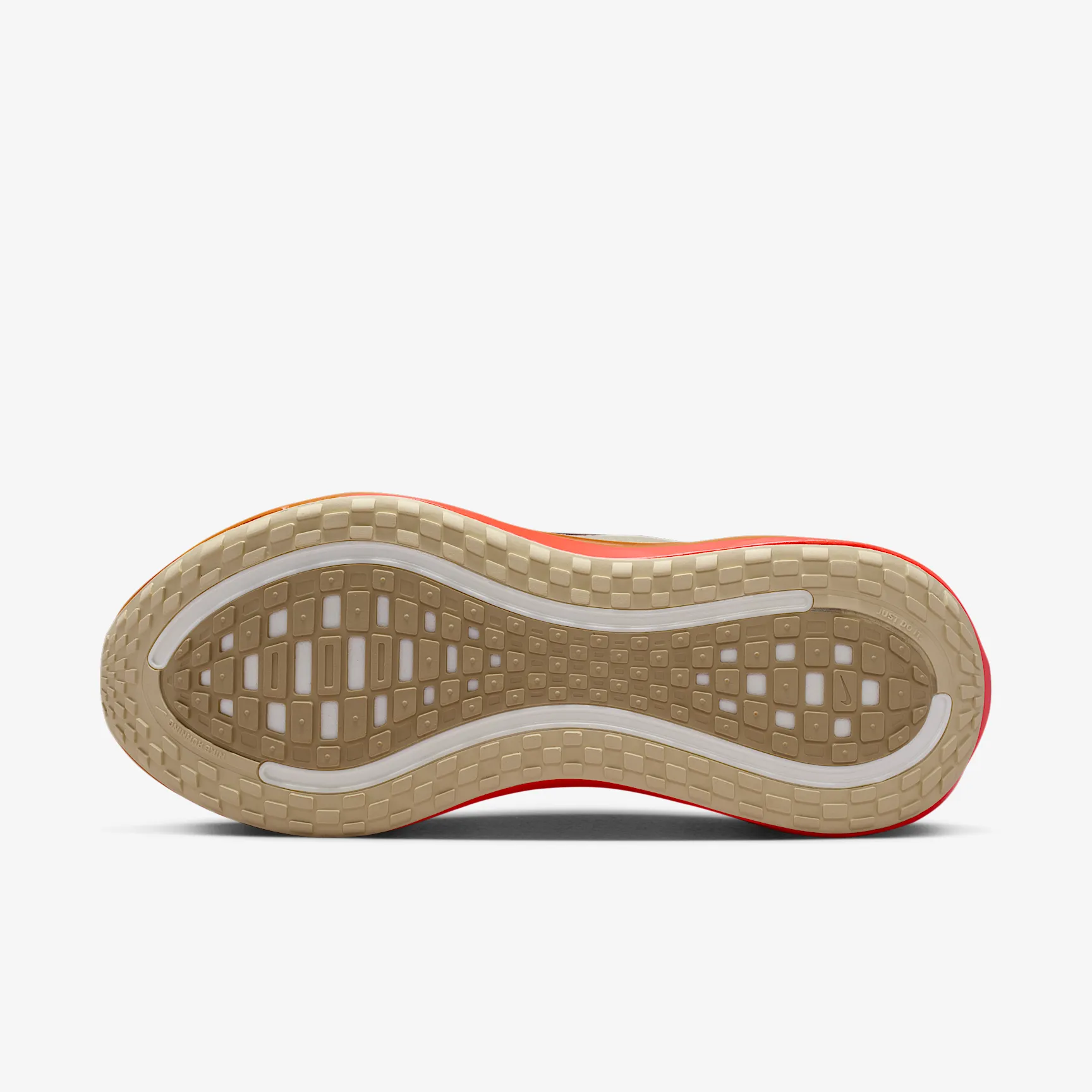 BAAD98_Nike-Vomero-Plus_POETS_IM6679-258_img1