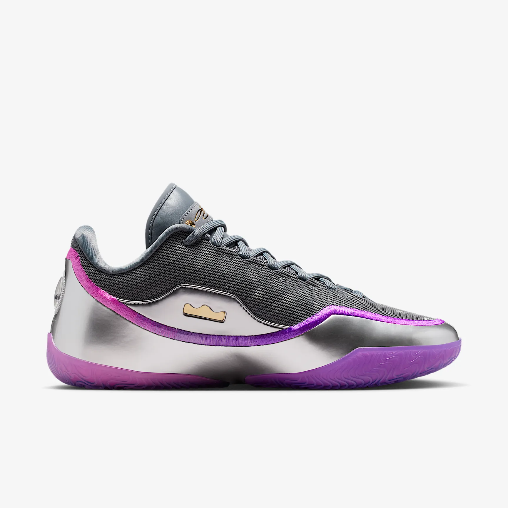 934FA2_Nike-LeBron-23_BUBBLE-BOY_IF0694-002_img2