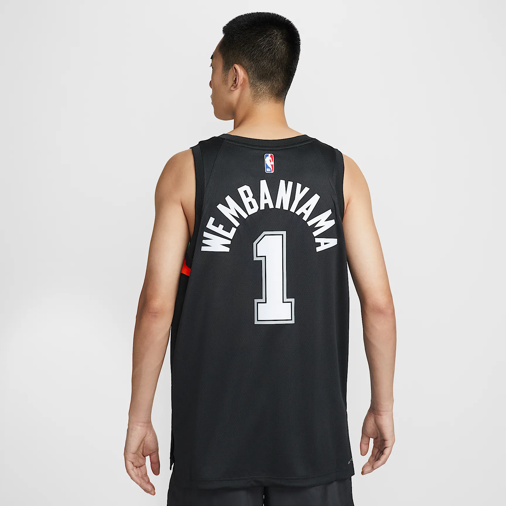 24262A_Nike-NBA-Swingman-Jersey_Victor-Wembanyama-San-Antonio-Spurs-City-Edition-_HM5996-013_img1