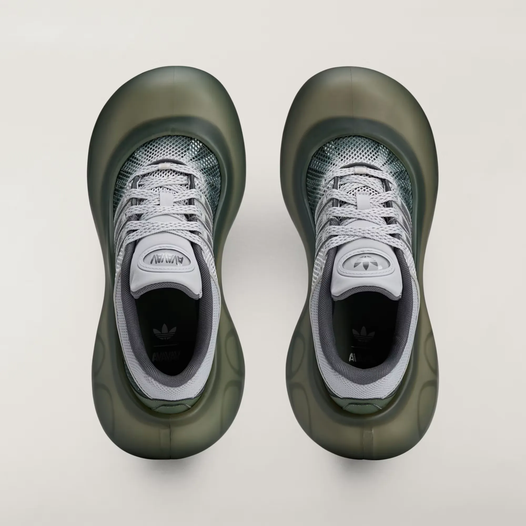 646C6C_Avavav-x-adidas-Megaride-Moonrubber-WMNS_GREY-ONE-NIGHT-CARGO_HQ4998_img1