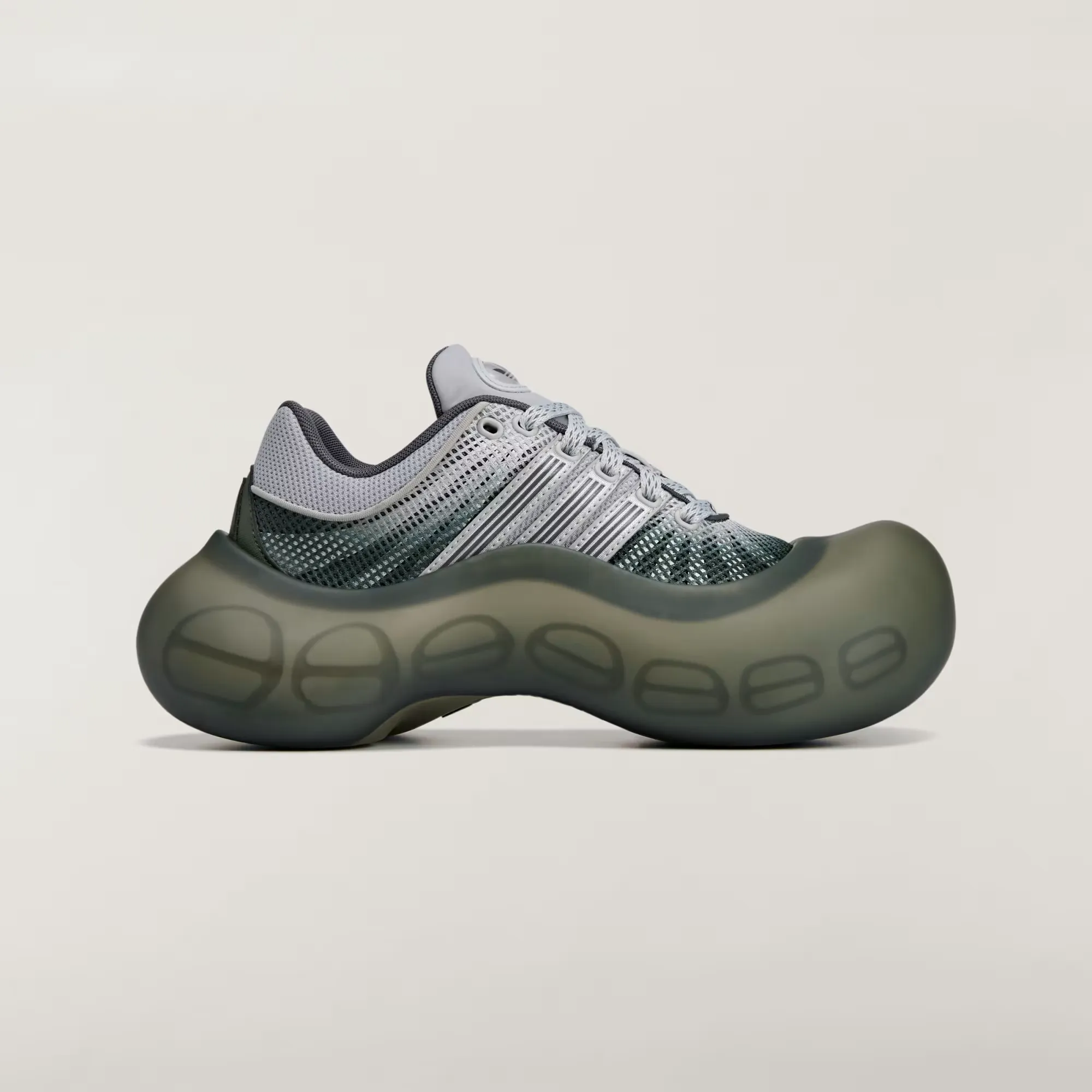 646C6C_Avavav-x-adidas-Megaride-Moonrubber-WMNS_GREY-ONE-NIGHT-CARGO_HQ4998_img0