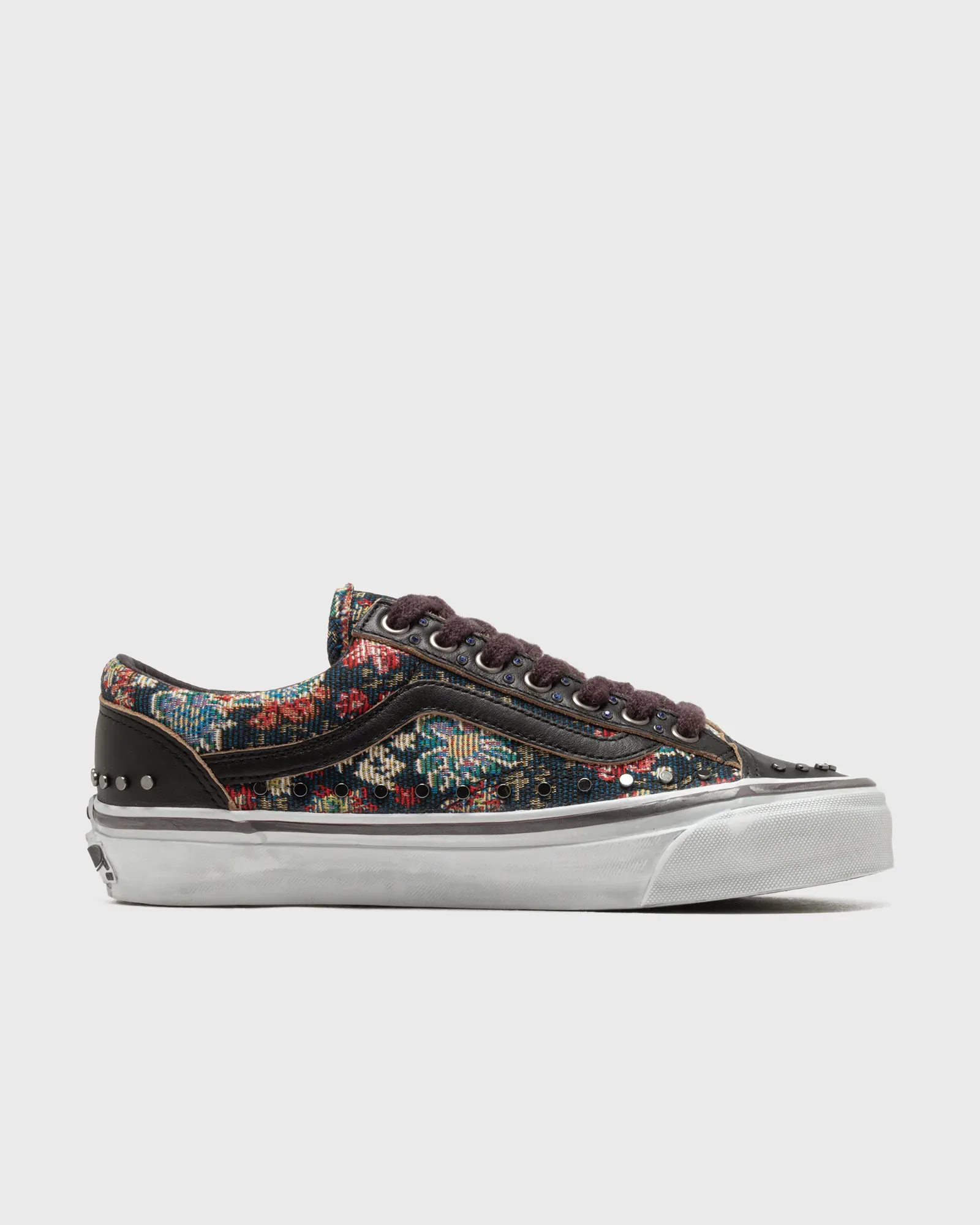 000000_Vans-Old-Skool-36-Vibram_FLORAL-RIVETS_VN000D2GBLA1_img2