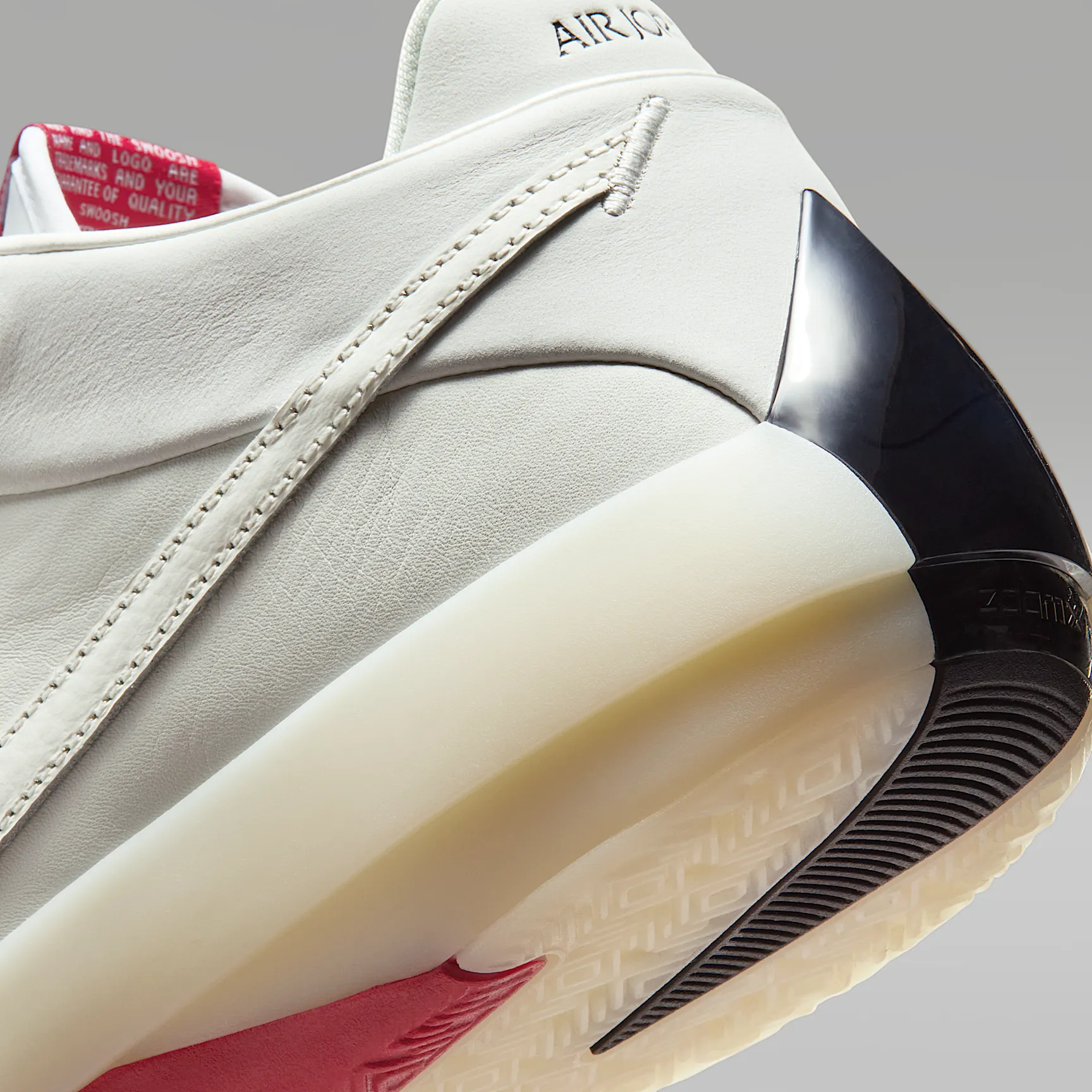 7E1A2C_Air-Jordan-40_CHICAGO_IQ4087-100_img7