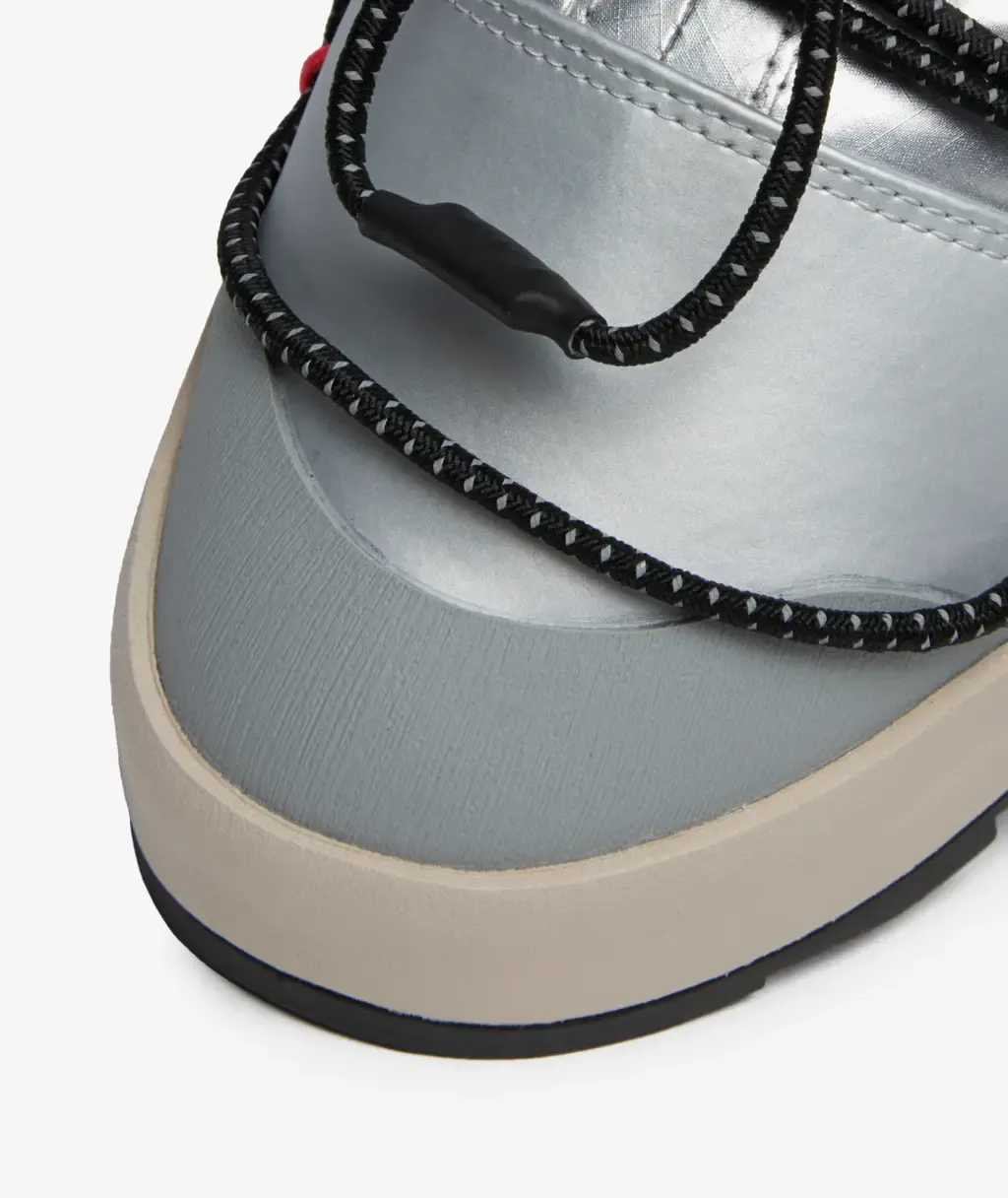 000000_MOON-BOOT-adidas-Ace-Mid_SILVER_JQ7849_img4