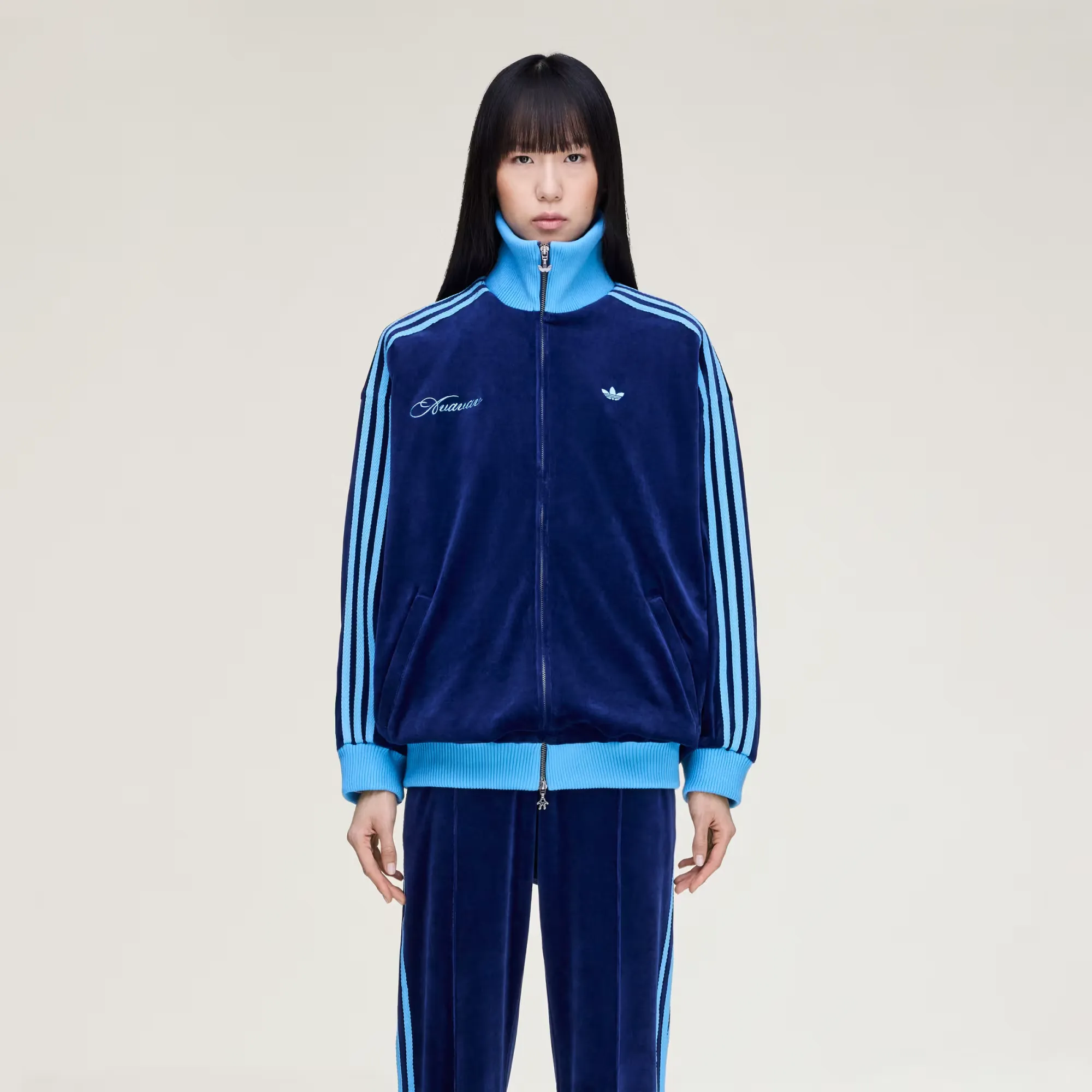 0A0D30_AVAVAV-x-adidas-Velvet-Track-Jacket_DARK-BLUE_KD1492_img2