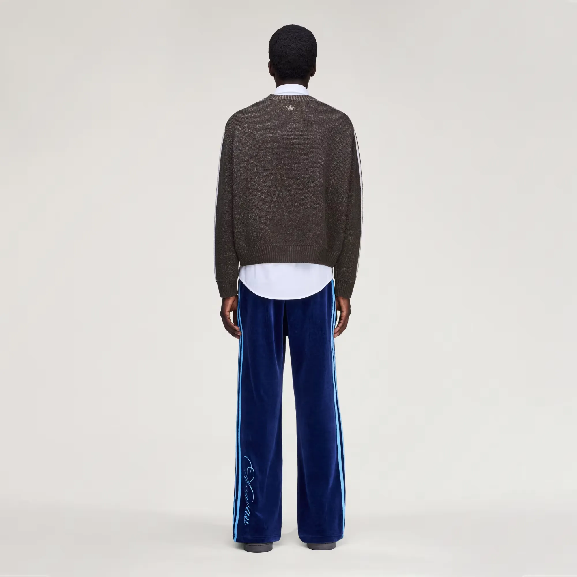 362823_AVAVAV-x-adidas-Knit-Sweater_BLANCH-BROWN_JZ0620_img4