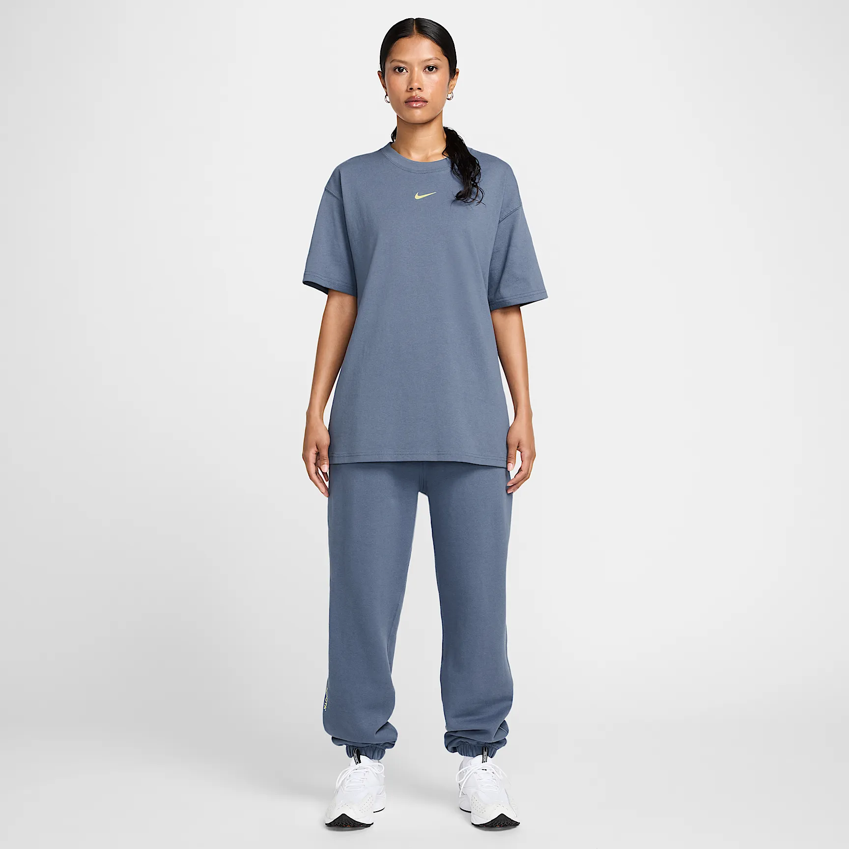 62708B_Nocta-x-Nike-Nylon-Track-Pant_DARK-GREY-HEATHER_HM5764-491_img11