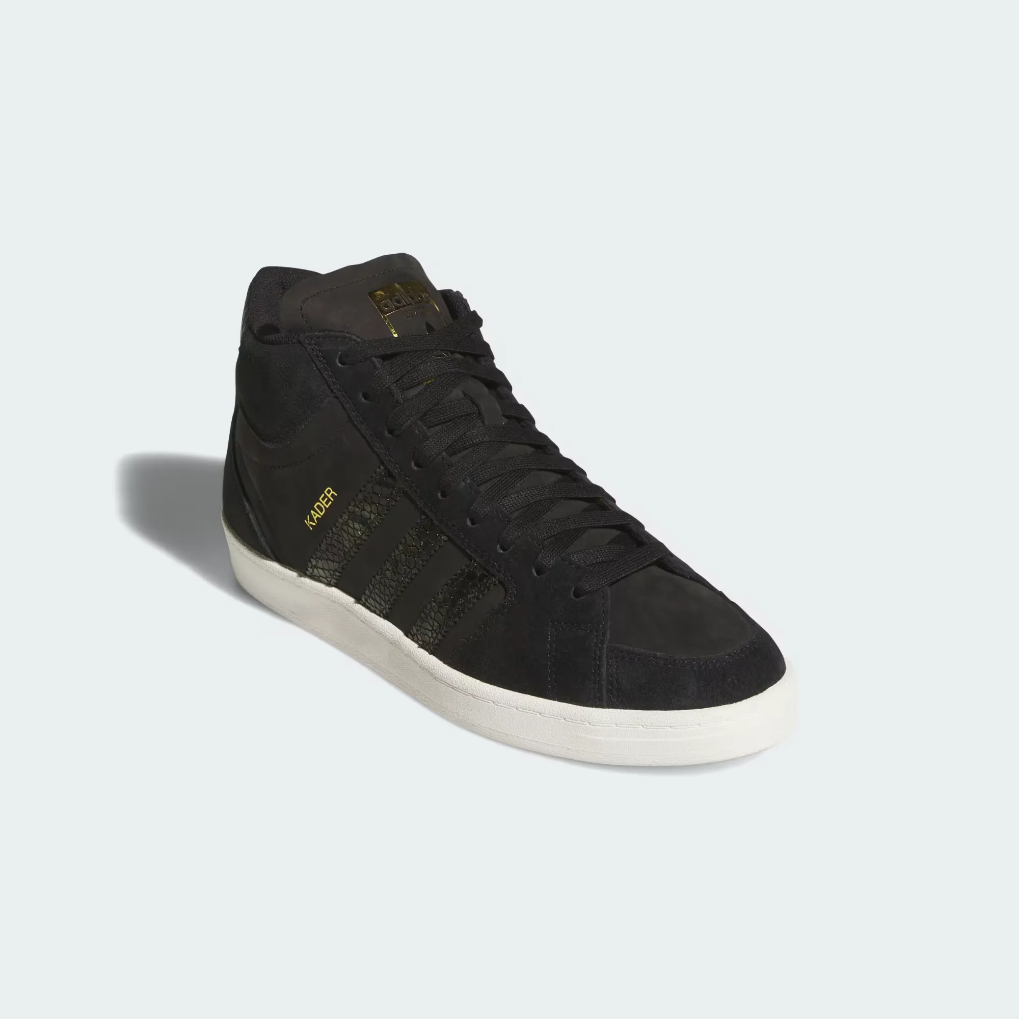 000000_Kader-Sylla-x-adidas-Superskate_CORE-BLACK_JQ4413_img3