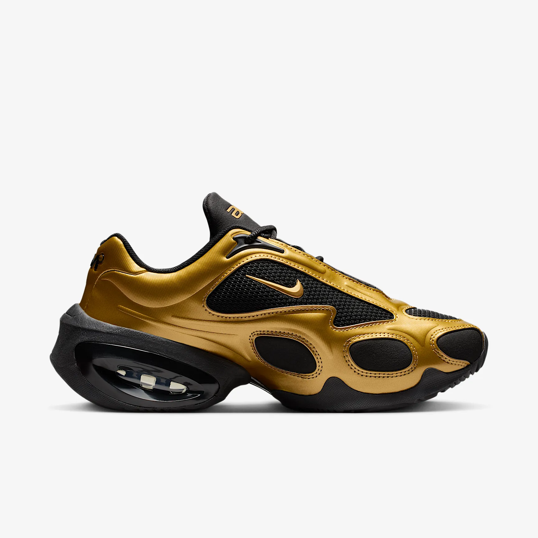 623F01_Nike-Air-Max-Muse-WMNS_METALLIC-GOLD-BLACK_FV1920-701_img2