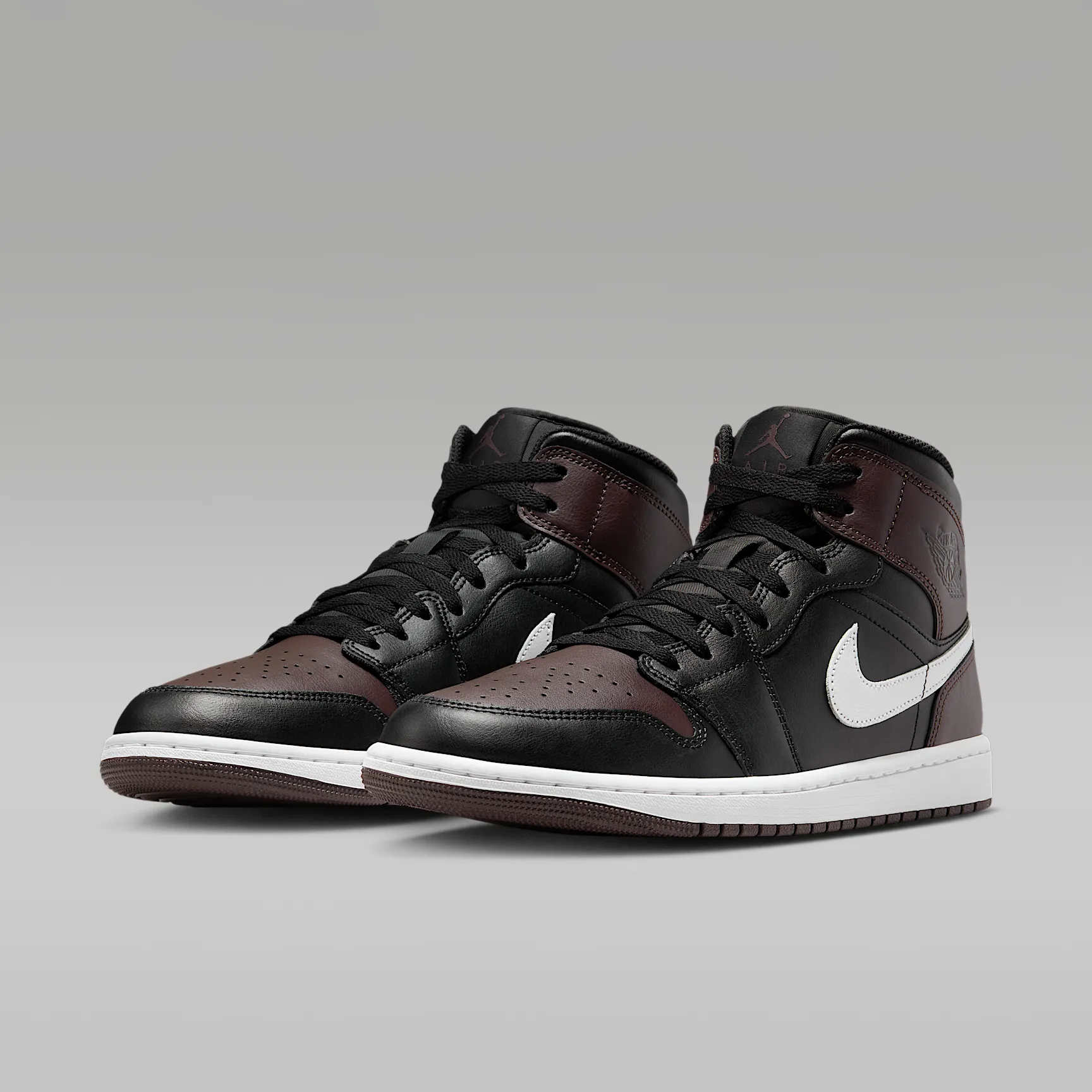 422F31_Air-Jordan-1-Mid_BAROQUE-BROWN_IO3392-237_img4