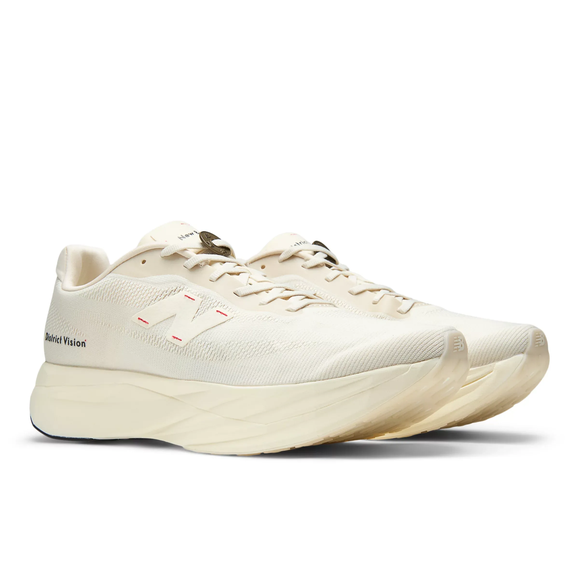 000000_District-Vision-x-New-Balance-SC-Elite-V5_PEARL-GREY_MRCELDI5_img1