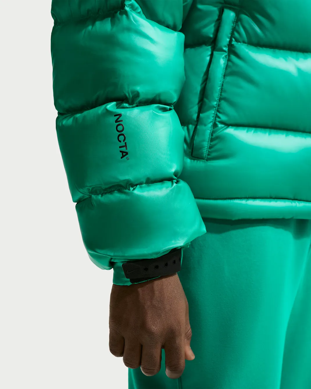01583f_Nocta-x-Nike-Sunset-Puffer-Jacket_NEPTUNE-GREEN_FN8196-370_img6