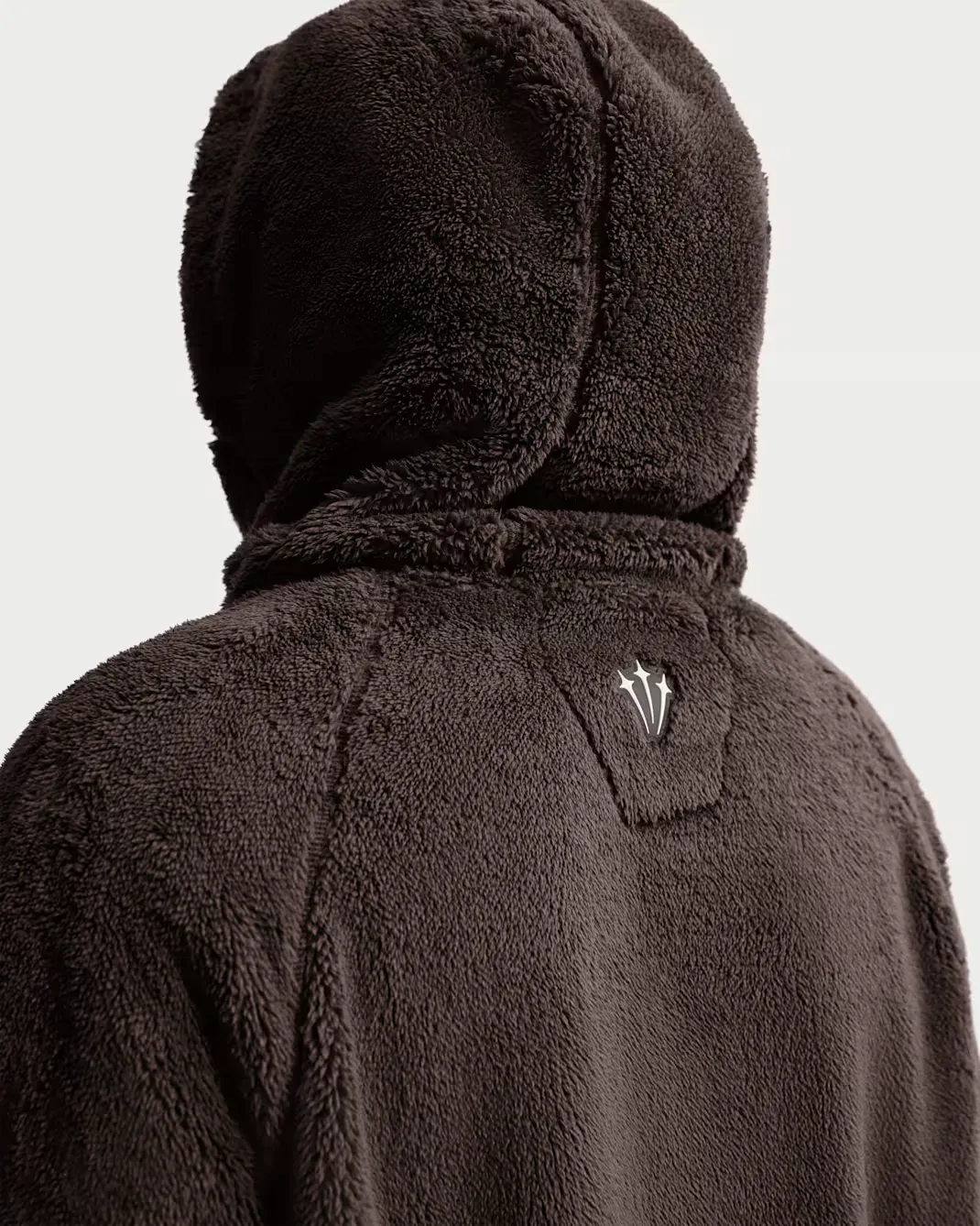 54403e_Nocta-x-Nike-Chalet-Polar-Hoodie_BAROQUE-BROWN_IB0258-237_img5