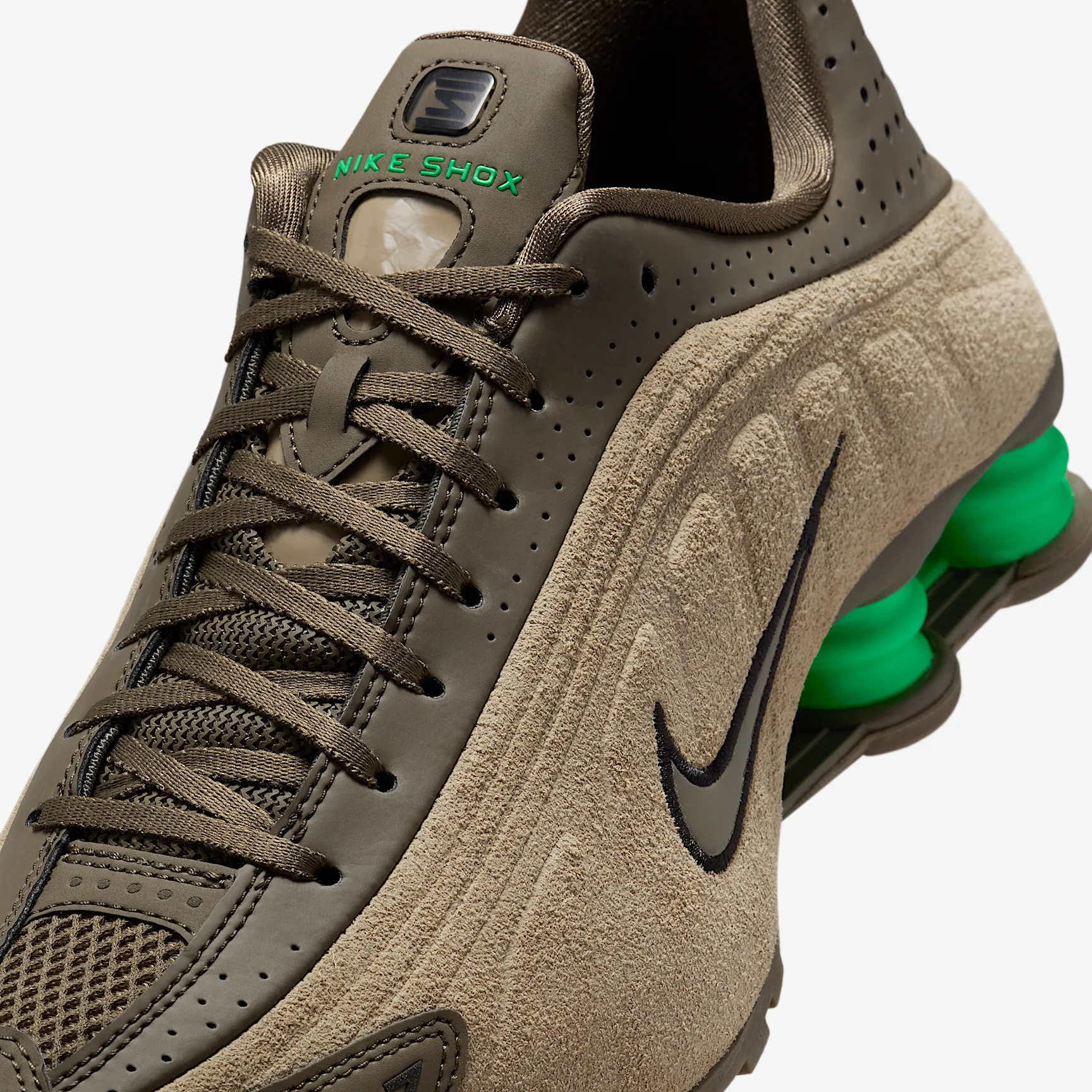 655D50_Nike-Shox-R4-WMNS_OLIVE-KHAKI_HQ7739-200_img6