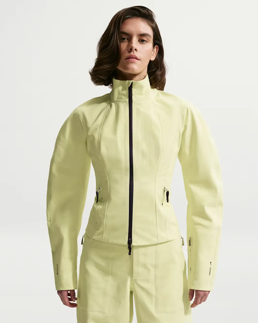 D9D6AF_Jacquemus-x-Nike-Gore-Tex-Jacket-WMNS_CITRON-TINT_HQ6177-868_img0