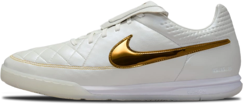 Ronaldinho x Nike Tiempo Legend SE 