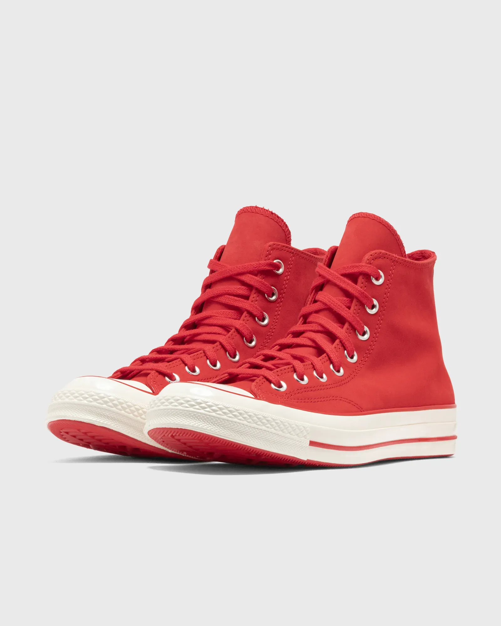 DD4544_Shai-x-Converse-Chuck-70-High_UNIVERSITY-RED_A18992C_img1