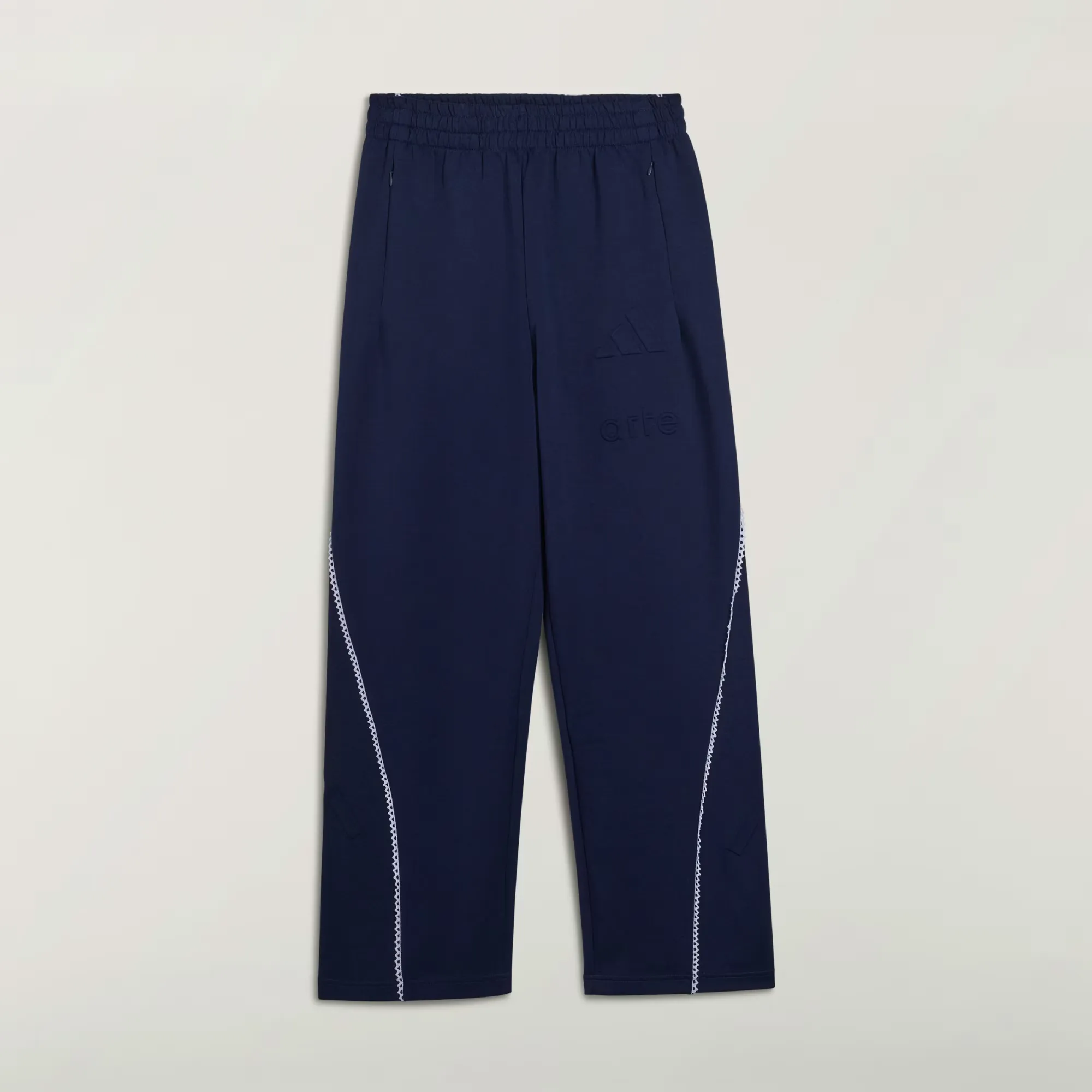 161A32_Arte-Antwerp-x-adidas-Z.N.E.-Relaxed-Track-Pants_LEGEND-INK_KD1637_img0