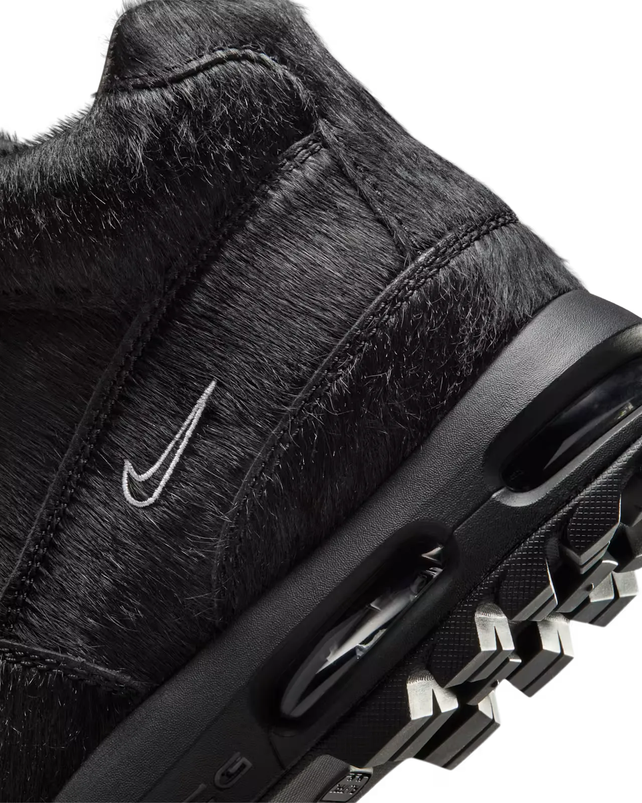 000000_Nike-Air-Max-Goadome_BLACK-PONY-HAIR_IO4635-001_img2