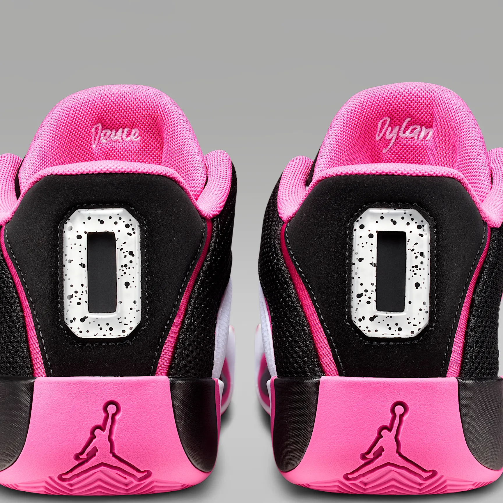 E86FA3_Jordan-Tatum-4_-BLACK-PINKSICKLE_HQ4614-006_img8