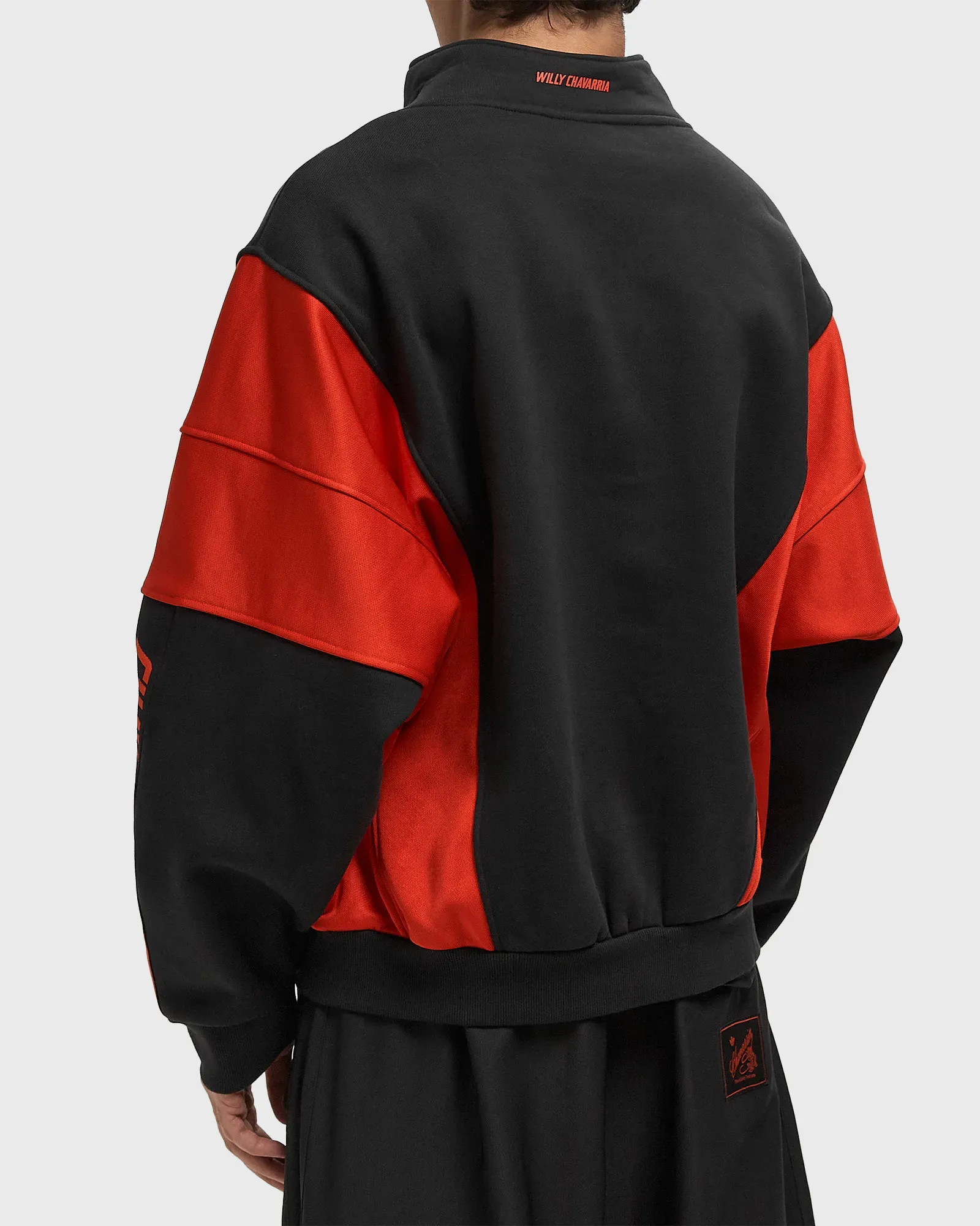 000000_Willy-Chavarria-x-adidas-Watsonville-Mockneck-Jumper_BLACK-RED_KD9347_img3