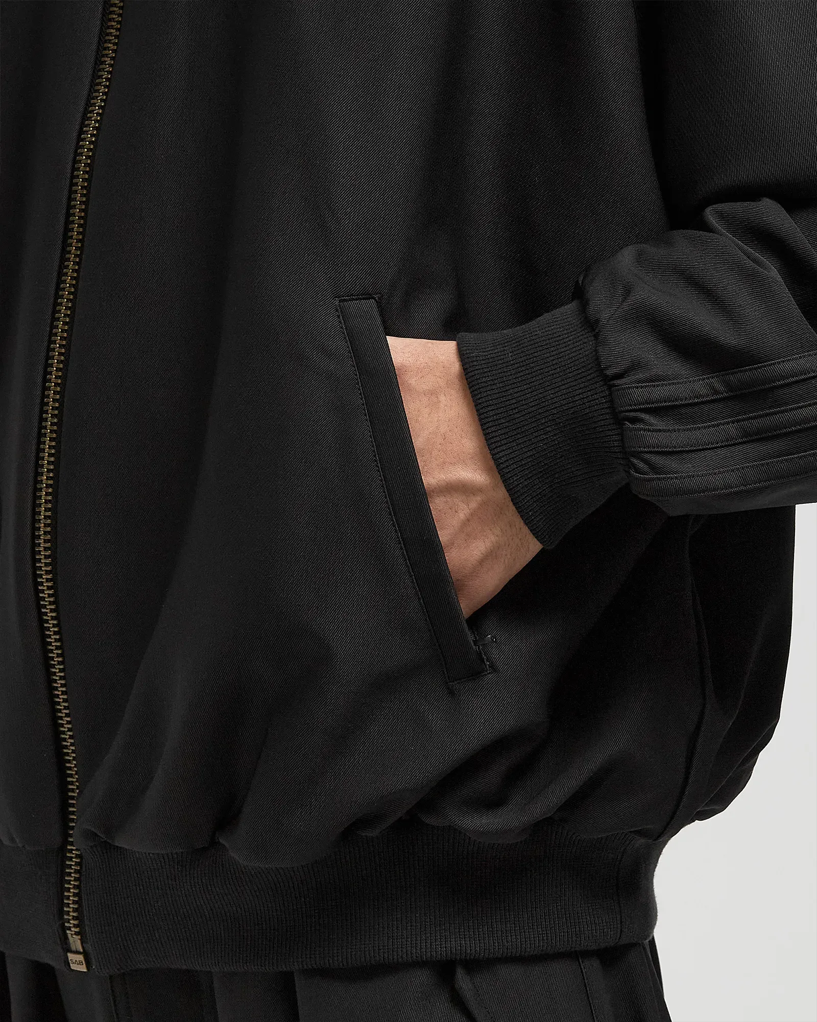 000000_Willy-Chavarria-x-adidas-Twill-Track-Top_BLACK_KD9350_img3