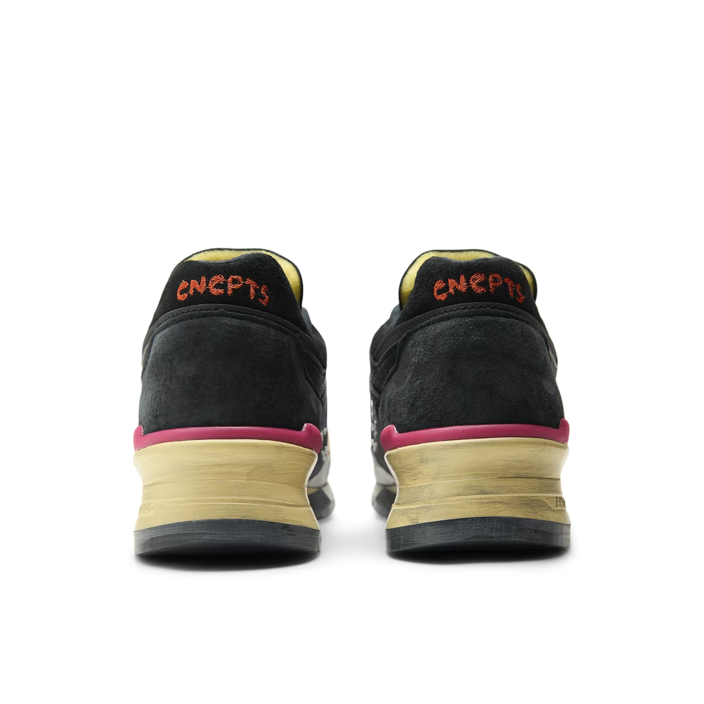 000000_CNCPTS-x-New-Balance-997-Made-in-USA_MONTAGE_U997CNP_img4