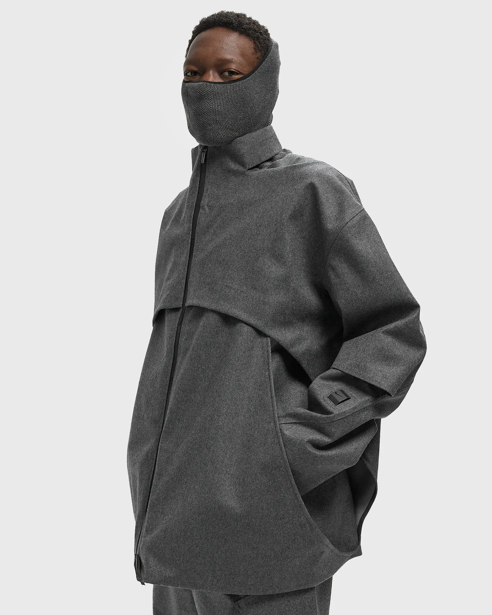 4C4C4C_Nocta-Code-x-Nike-Flow-Jacket_GREY-HEATHER_HQ4472-050_img3