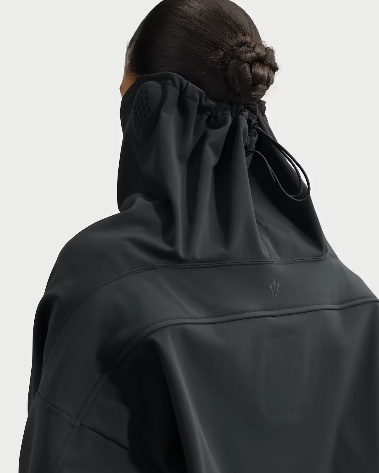 000000_Nocta-Code-x-Nike-Hyena-LS-Top_BLACK_HQ4483-010_img1