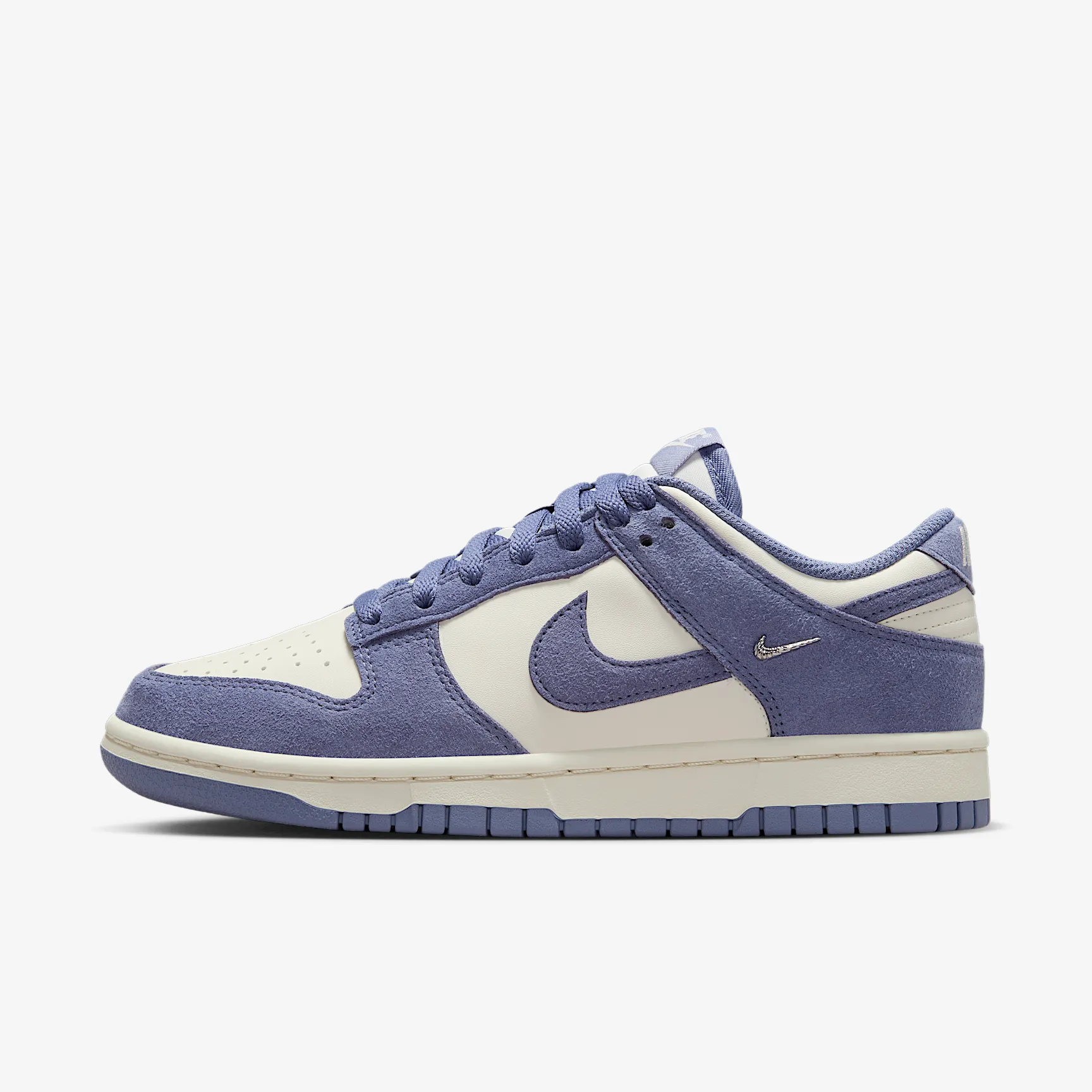 6E708F_Nike-Dunk-Low-WMNS_WORLD-INDIGO_IB4417-103_img0