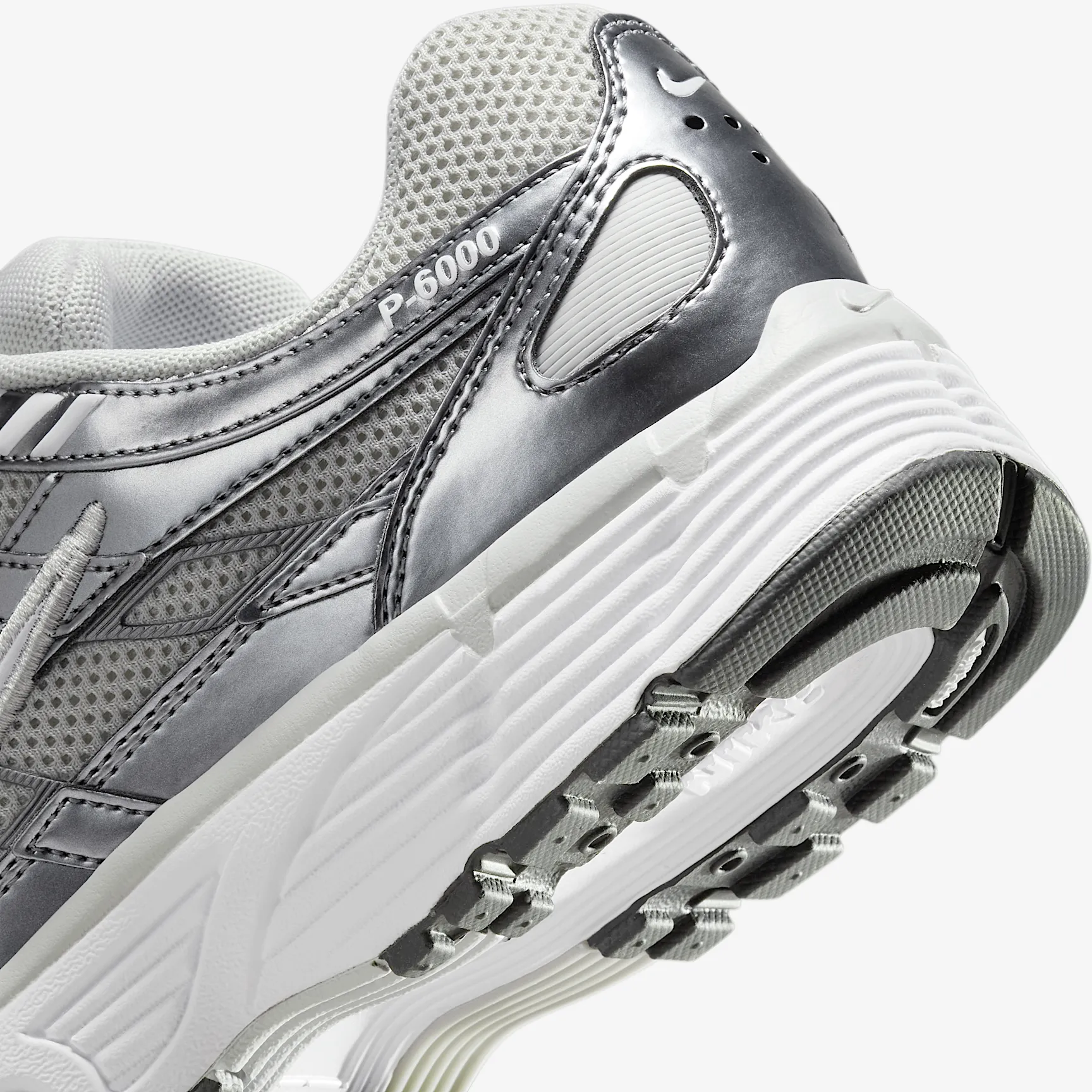 9C9CA0_Nike-P-6000_GREY-FOG_IO3496-001_img7