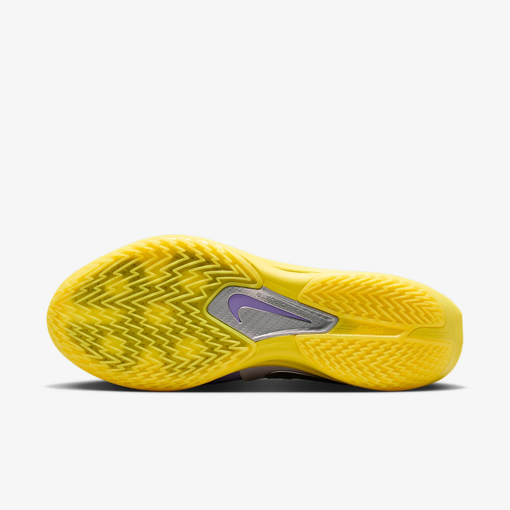 C7AA03_Nike-GT-Cut-3-Turbo_LOS-ANGELES-LAKERS_HV9918-500_img1