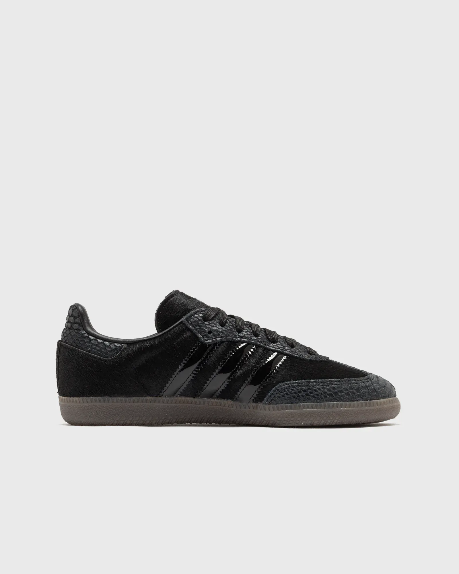 000000_adidas-Samba-OG_CORE-BLACK-OFF-WHITE_IH9149_img2