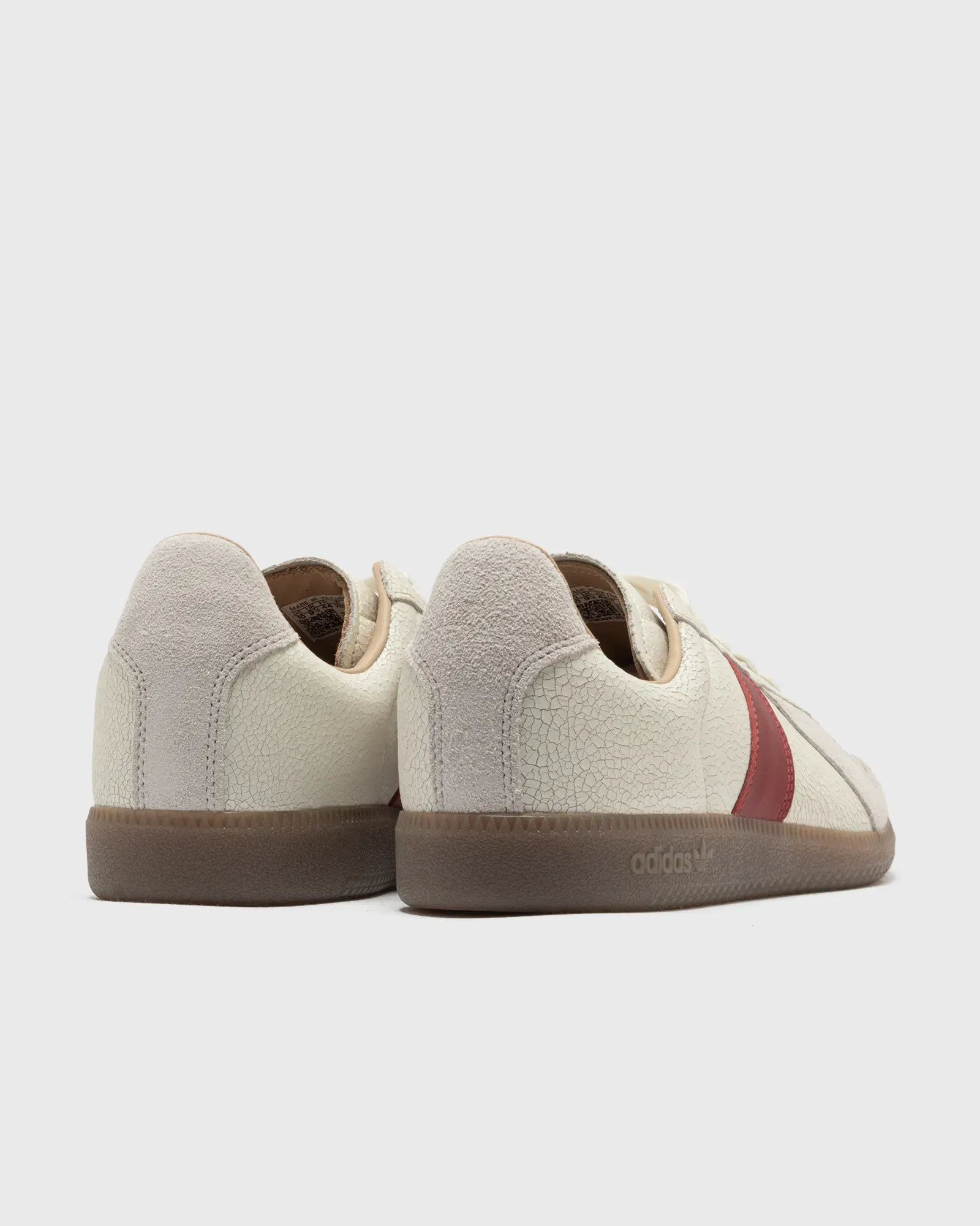 C5BBB1_adidas-BW-Army_WHITE-RED-GUM_HQ9264_img3