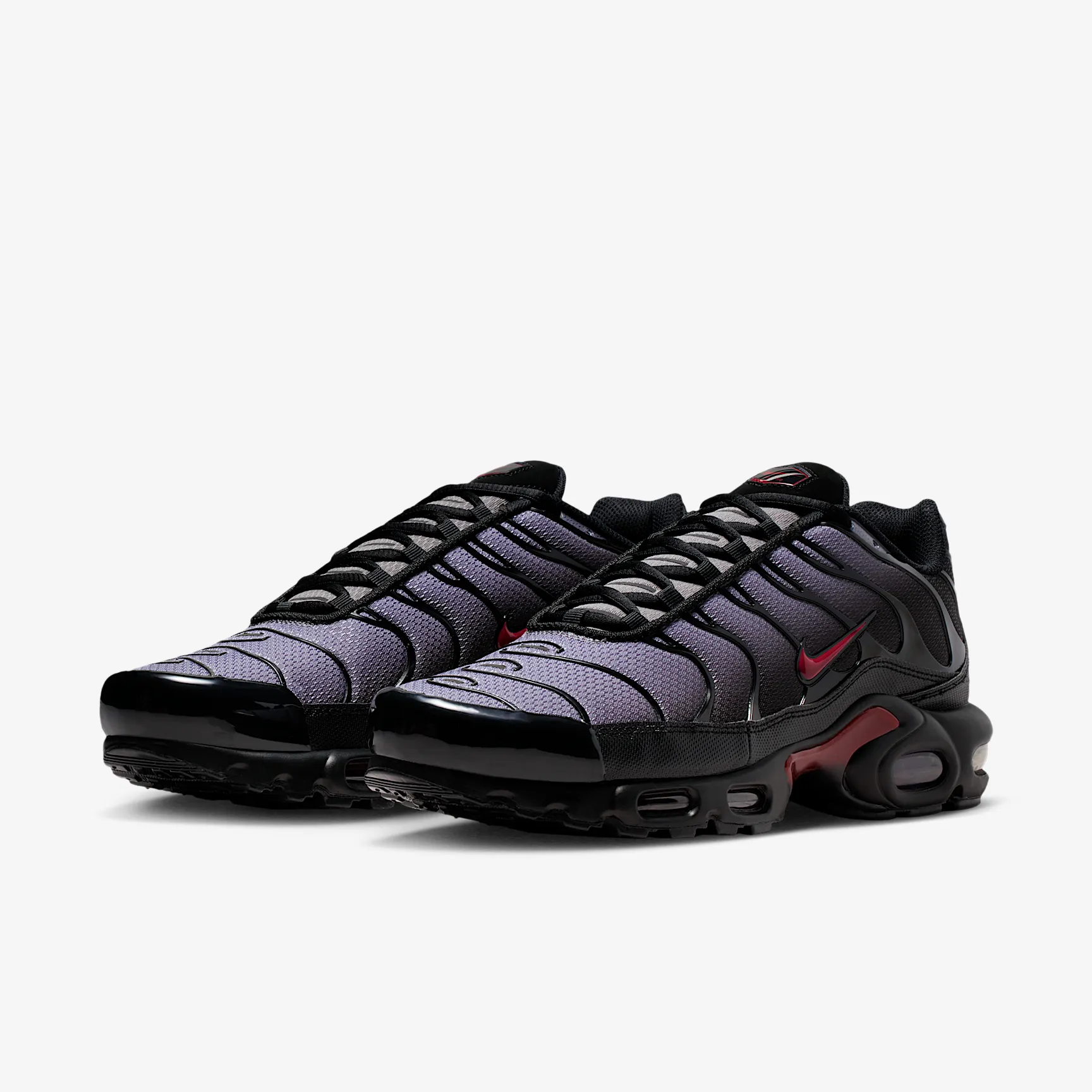 1B1B1D_Nike-Air-Max-Plus_BLACK-TEAM-CRIMSON_DM0032-032_img4