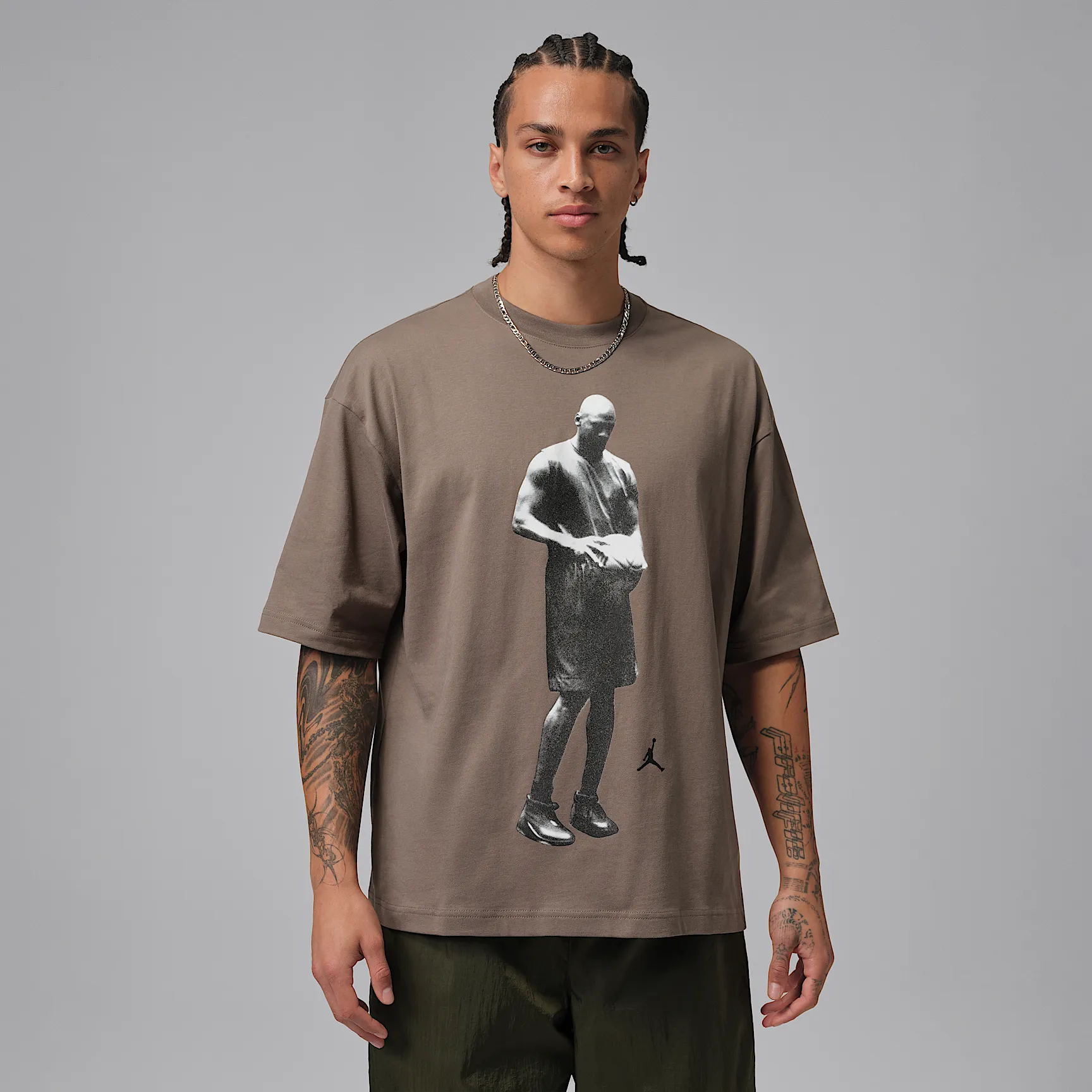 857269_Air-Jordan-Sport-Dri-FIT-T-Shirt_GRAPHIC-OLIVE_IF0853-040_img0
