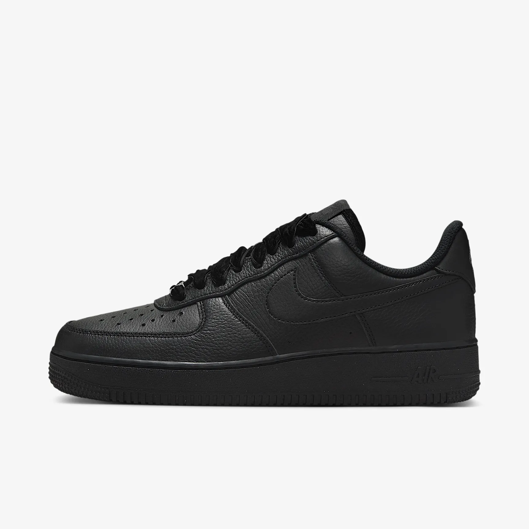 000000_Nike-Air-Force-1-'07-Low-Vintage-WMNS_BLACK_HV4403-001_img0
