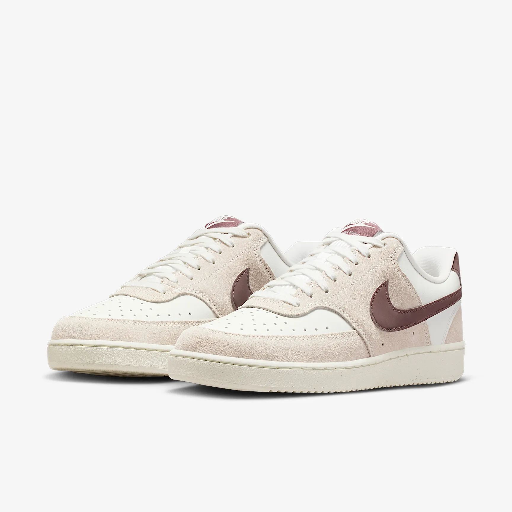 78605E_Nike-Court-Vision-Low-WMNS_SUMMIT-WHITE-TATTOO_IB5873-121_img4