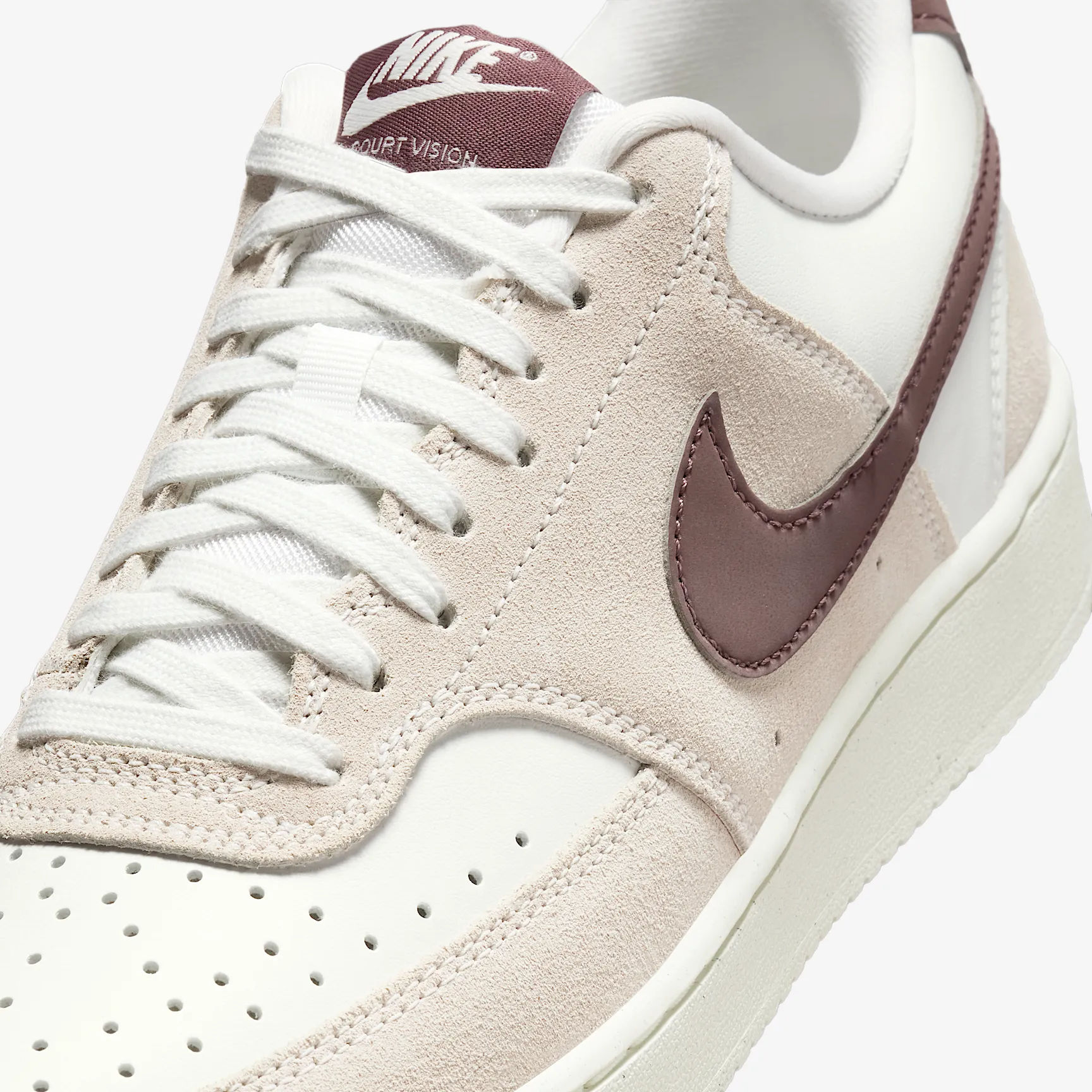 78605E_Nike-Court-Vision-Low-WMNS_SUMMIT-WHITE-TATTOO_IB5873-121_img6