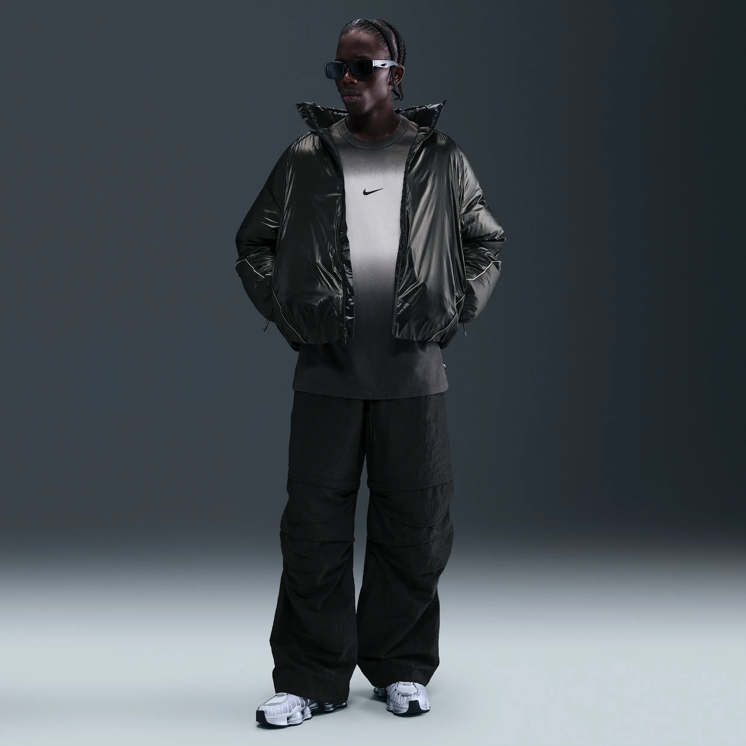 1F1F1F_Nike-Tech-Bubble-Jacket_BLACK-ANTHRACITE_II3869-010_img4